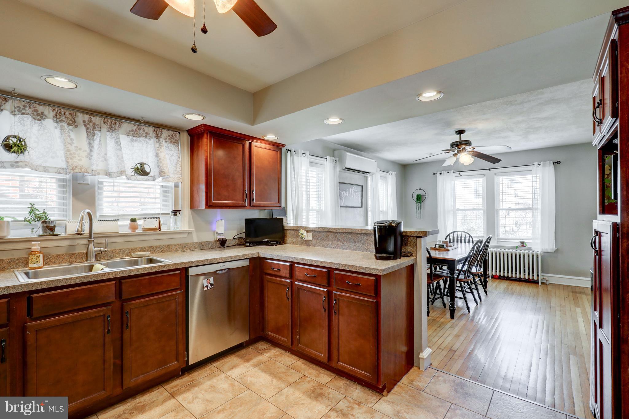 NEW HOLLAND BOROUGH - Residential