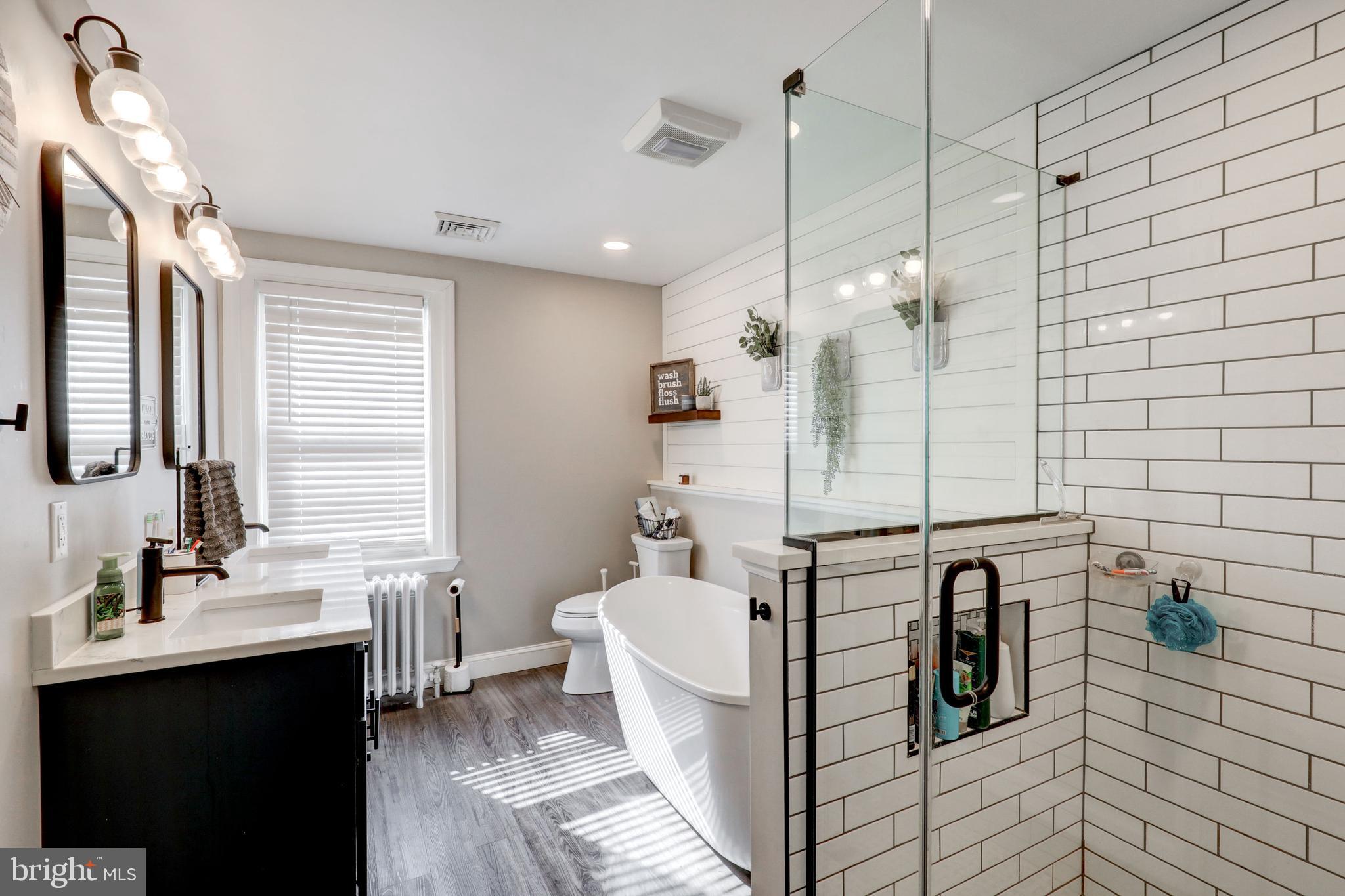 NEW HOLLAND BOROUGH - Residential