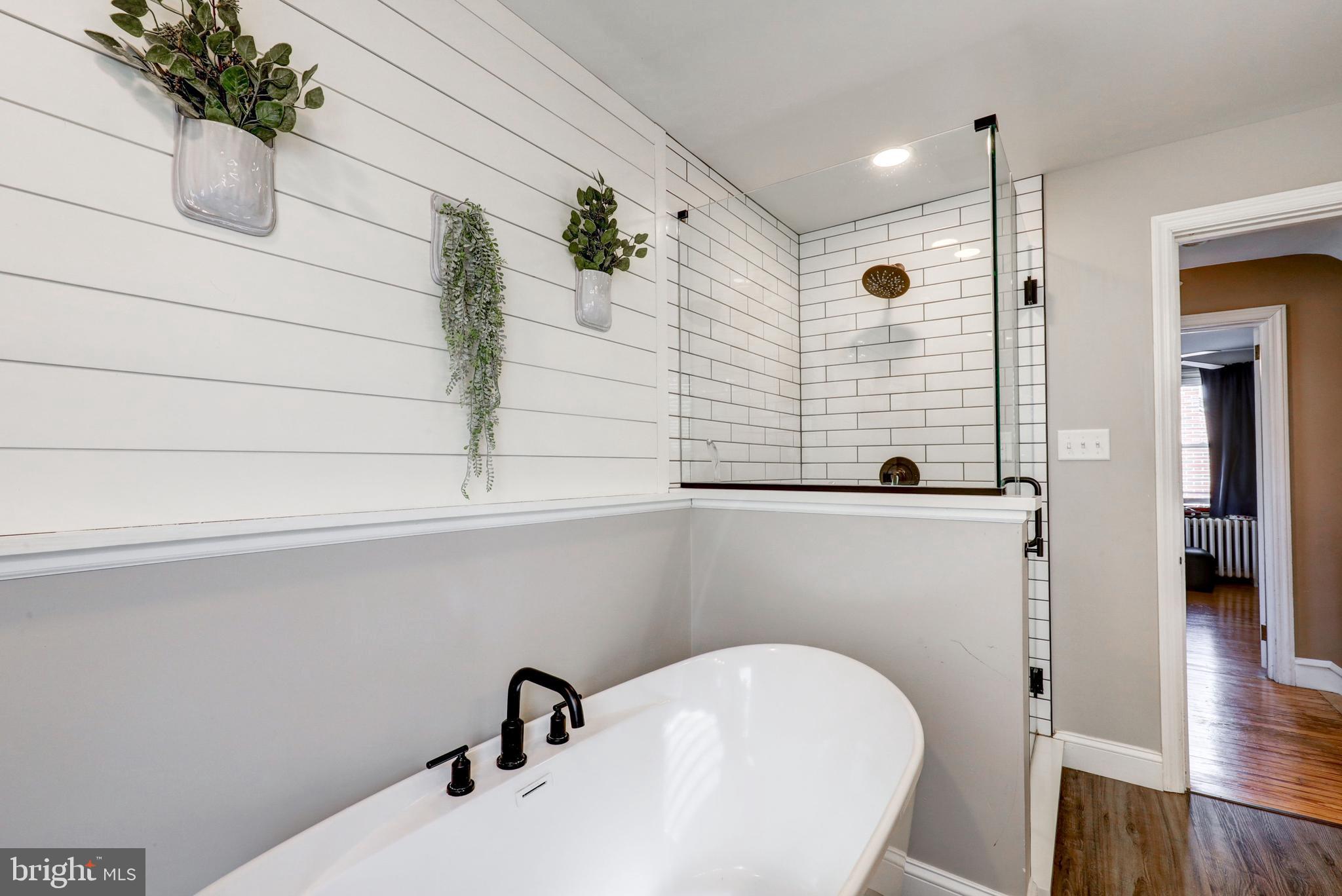 NEW HOLLAND BOROUGH - Residential