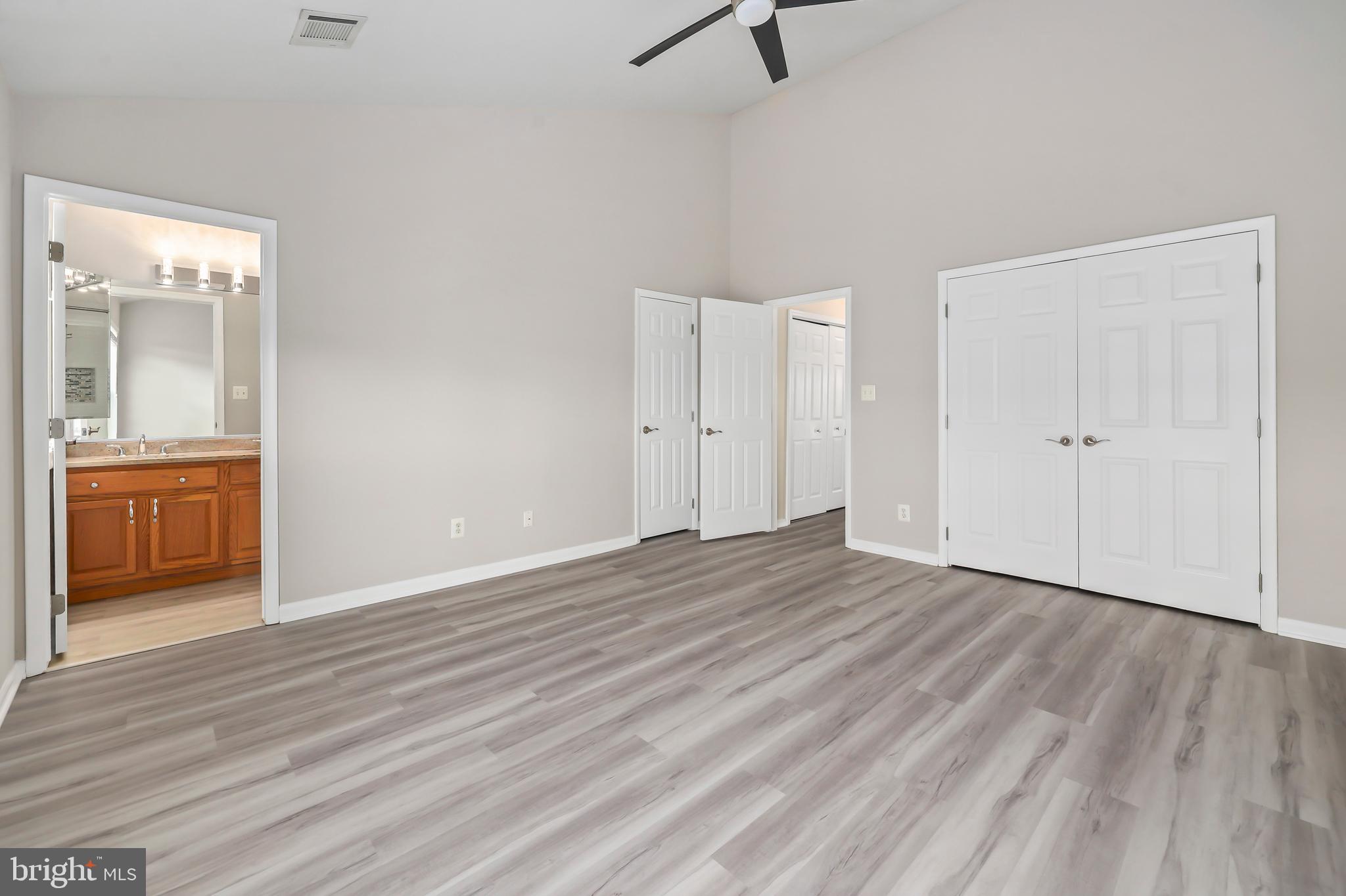 BROADLANDS - Residential