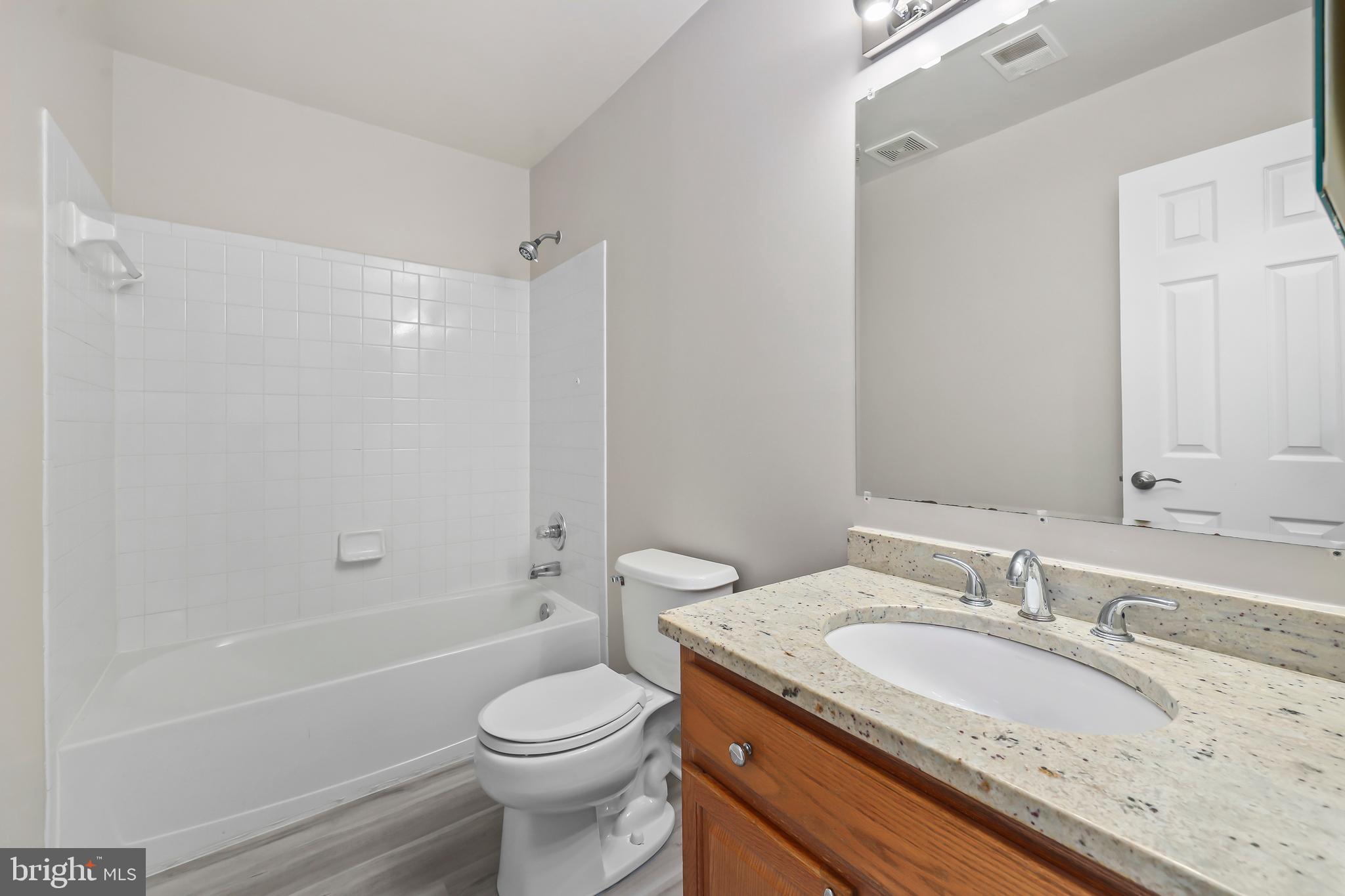 BROADLANDS - Residential