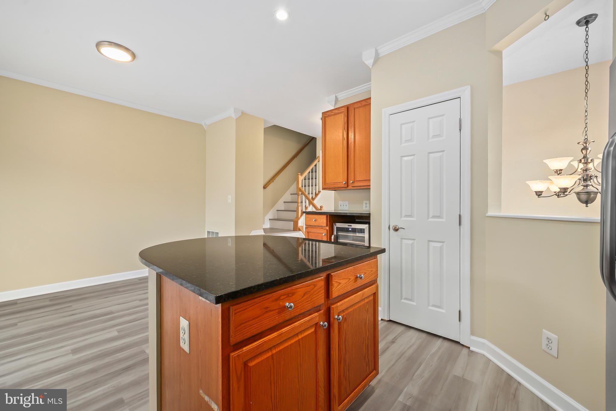 BROADLANDS - Residential