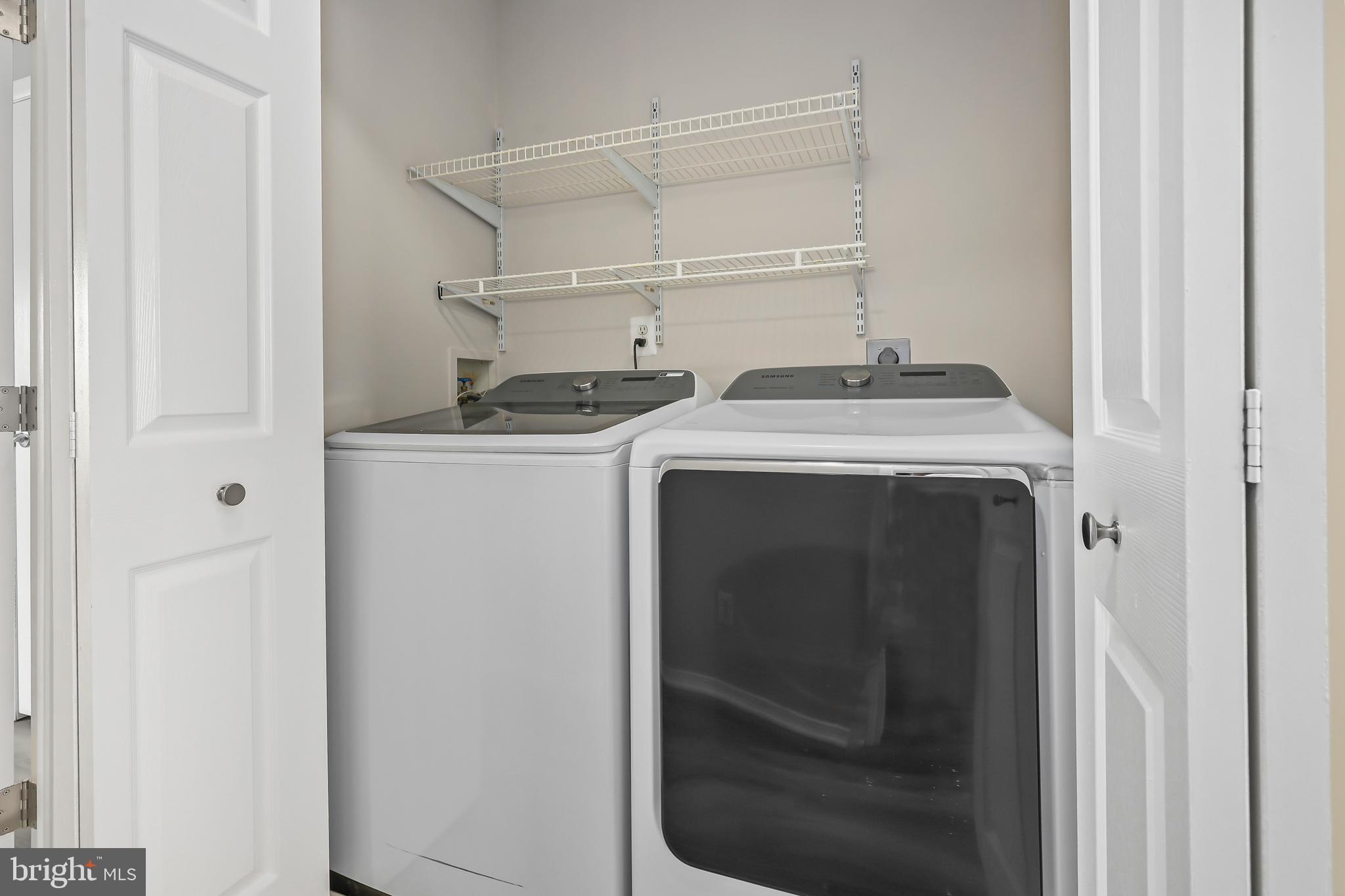 BROADLANDS - Residential