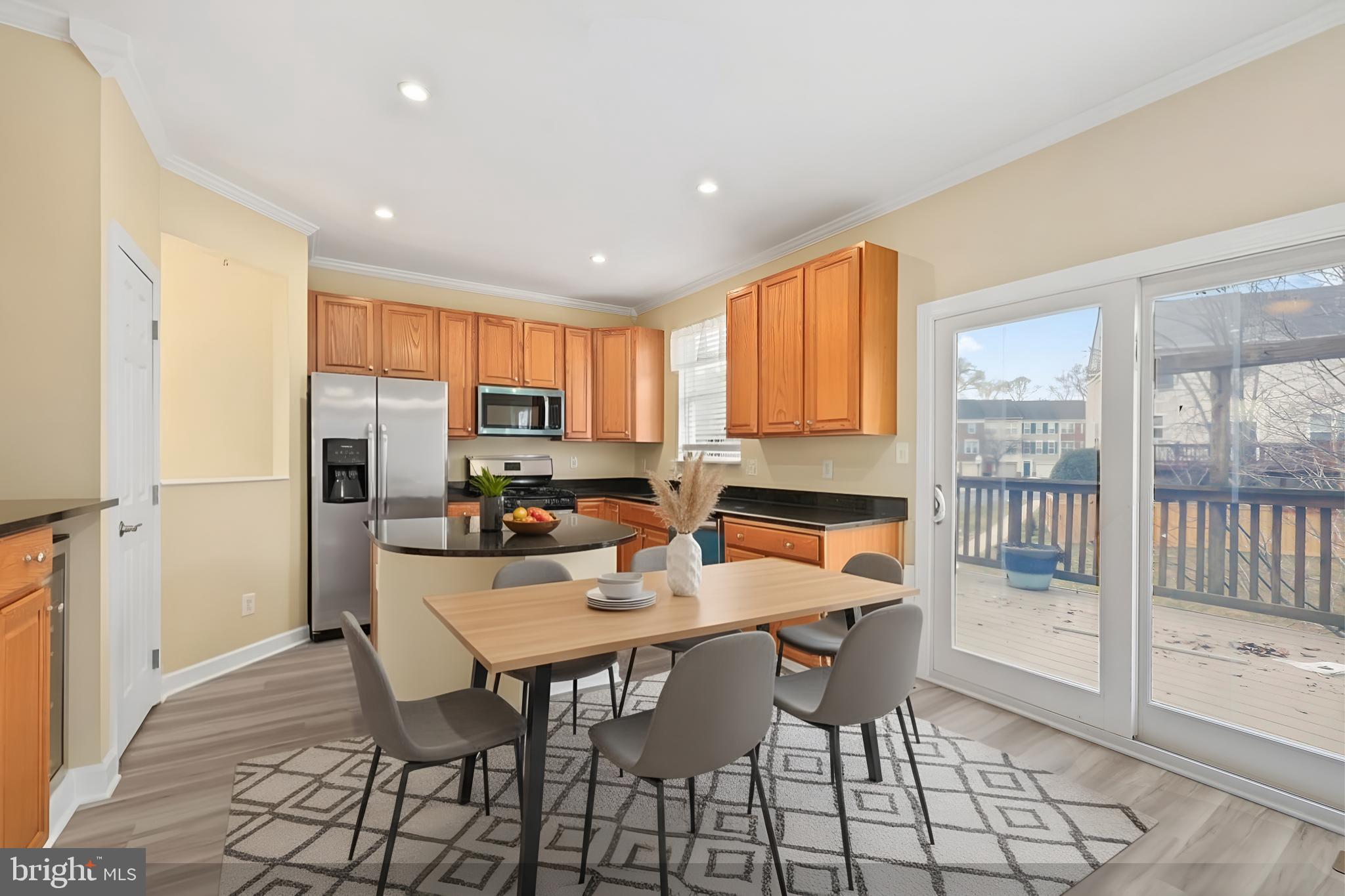 BROADLANDS - Residential