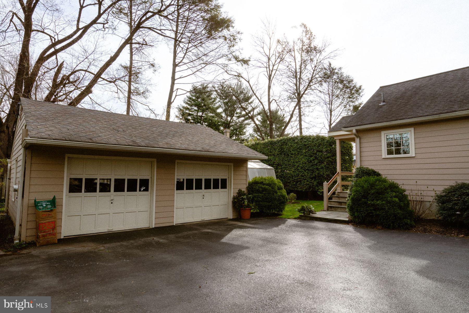 BRYN MAWR - Residential