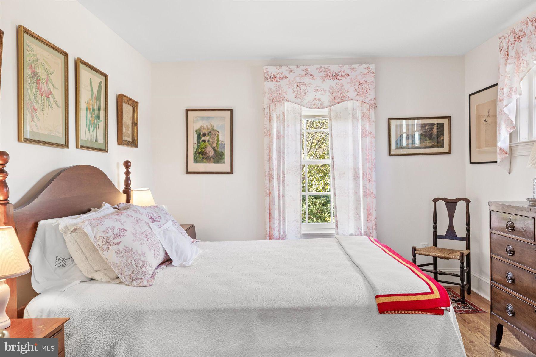 BRYN MAWR - Residential