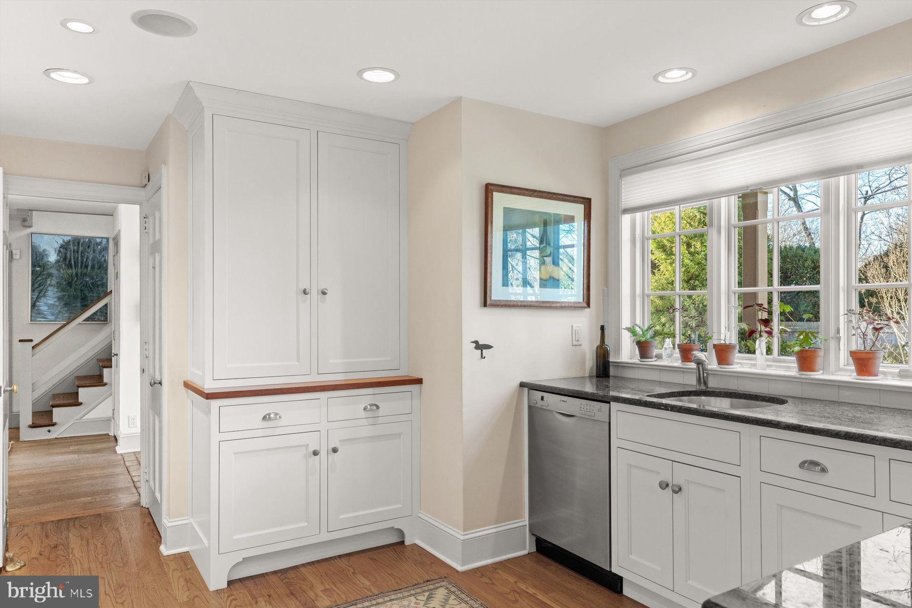 BRYN MAWR - Residential