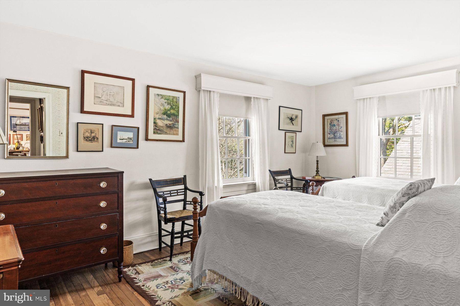 BRYN MAWR - Residential