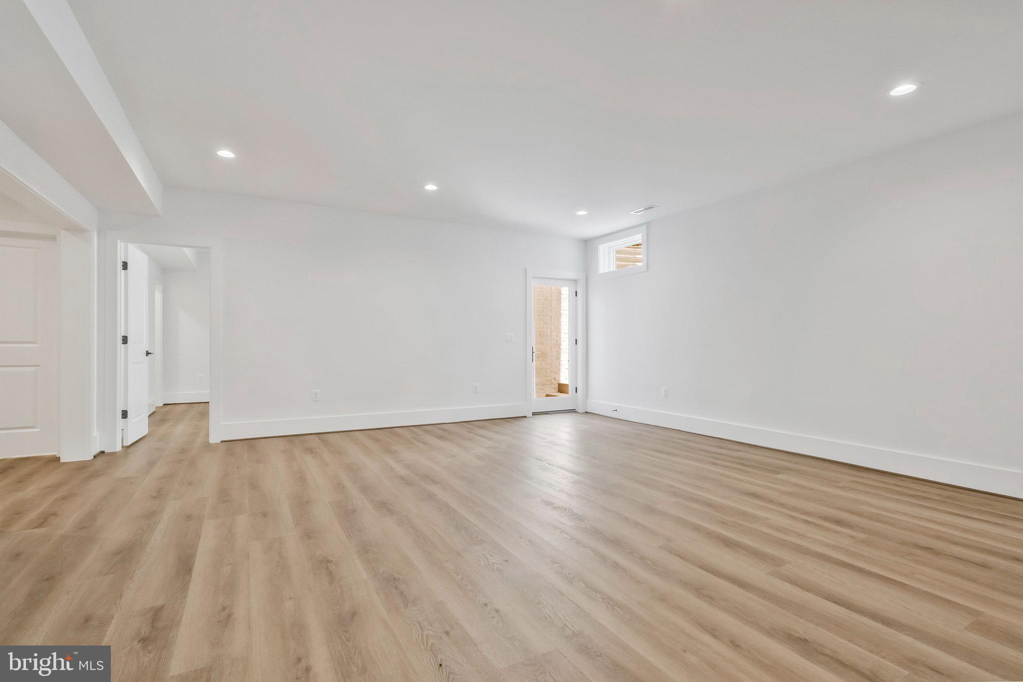 DOVEVILLE - Residential