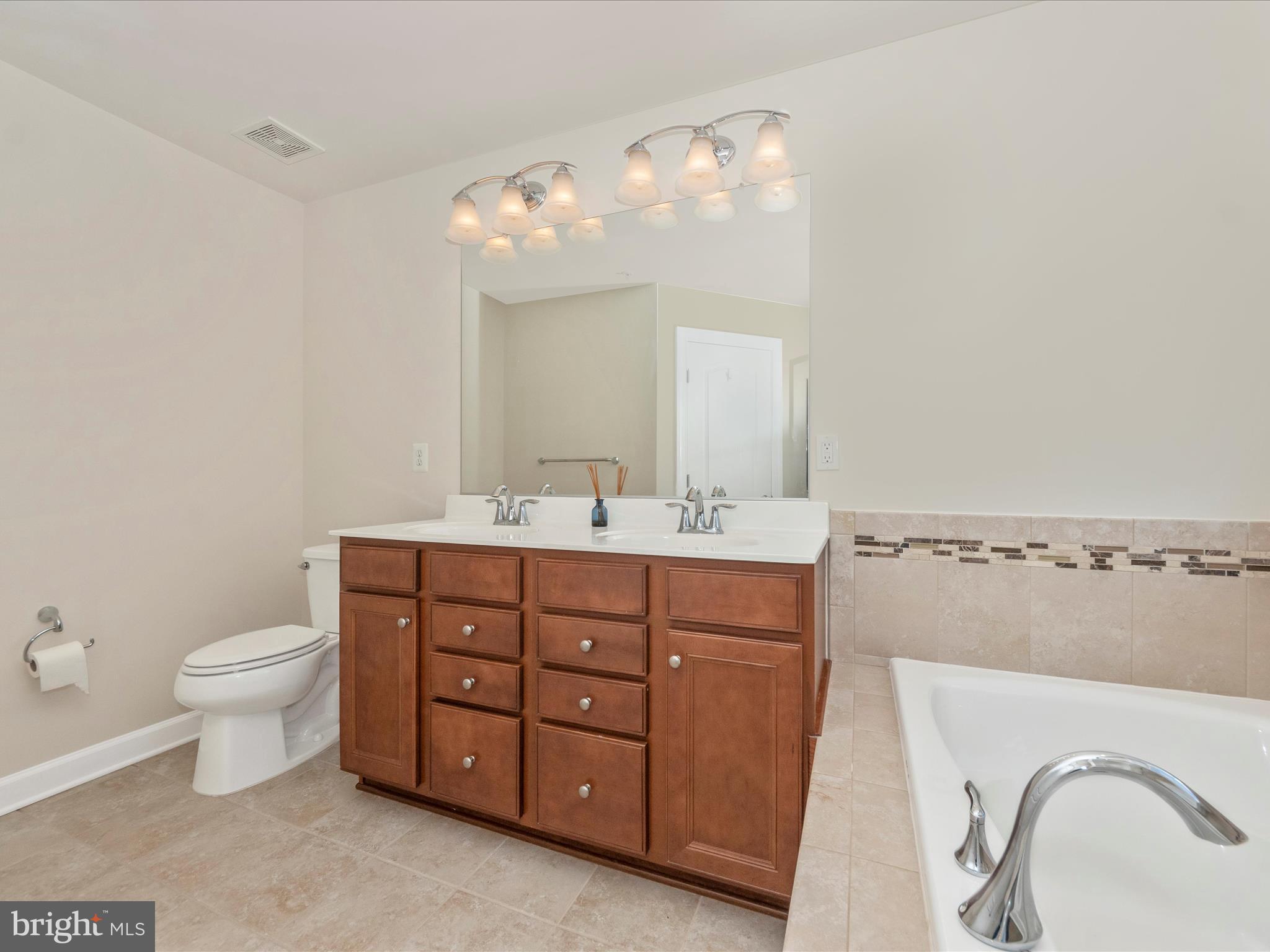 BALK HILL VILLAGE - Residential Lease