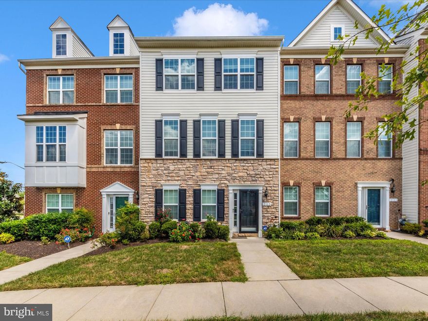 Welcome to this stunning townhouse in the highly desirable Woodmore community. This elegant home offers a 4-bedroom, 3.5-bathroom townhome in the Woodmore Town Center and Balk Hill sub-division. This property offers high ceilings, abundant natural light, and a nearly new feel. This move-in-ready home features hardwood floors, stainless steel appliances, granite countertops, and an attached garage steps from Woodmore Shopping Plaza. The main level’s open floor plan is perfect for entertaining, with a gourmet kitchen and a spacious family room. Upstairs, the primary bedroom includes an en-suite bath and walk-in closet, while two additional bedrooms share a full bath and a convenient laundry room. 
This property blends city living with suburban tranquility and is within walking distance of restaurants, grocery stores, and shops. Its prime location is just minutes from I-495, MD-202, and the new PG Hospital
 center.

**NEW WASHER & DRYER TO BE INSTALLED PRIOR TO MOVE IN