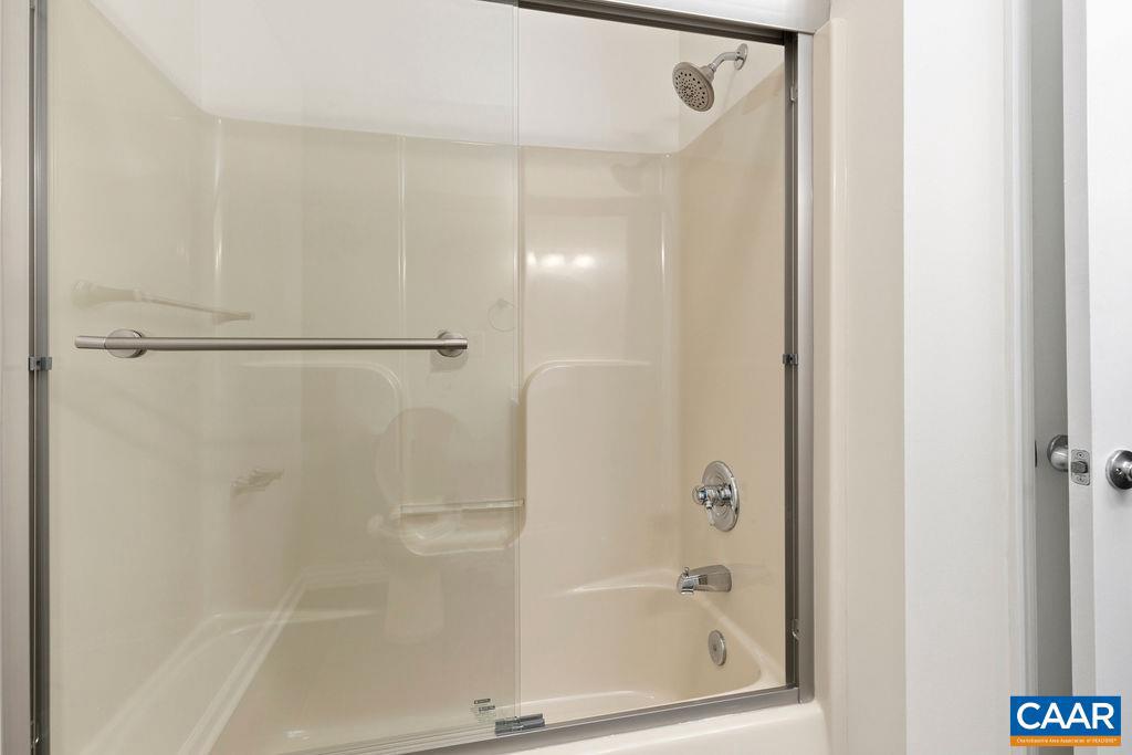 TEAVERTON - Residential