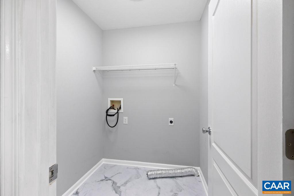 TEAVERTON - Residential