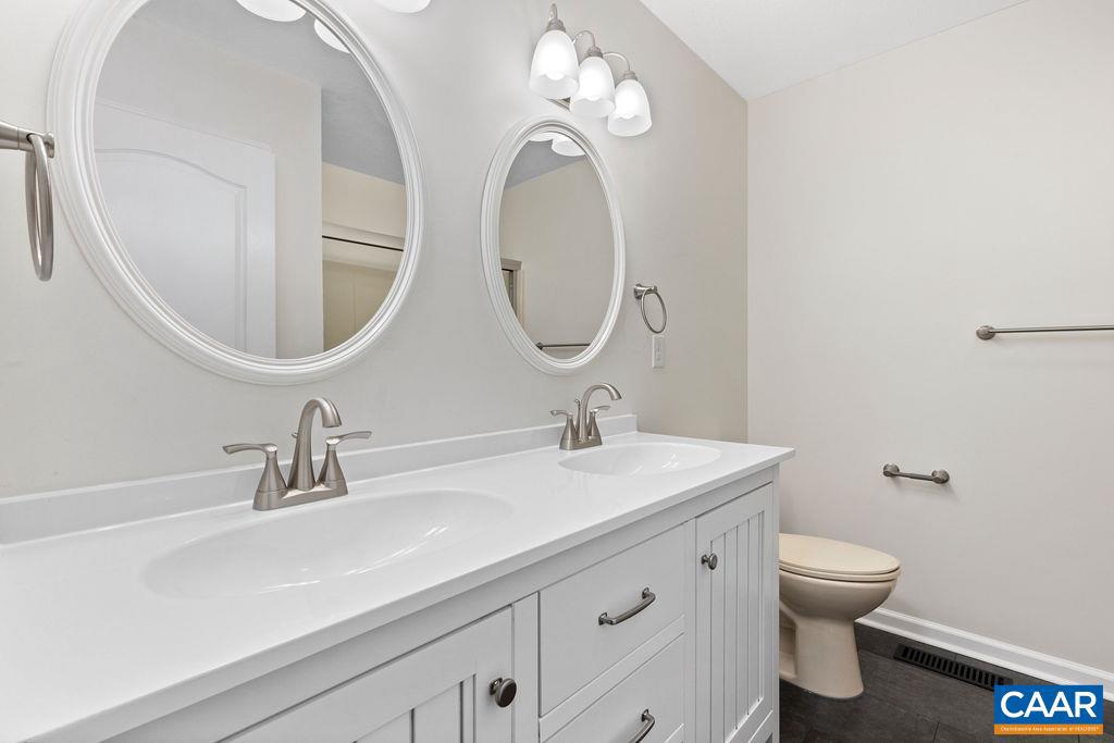 TEAVERTON - Residential