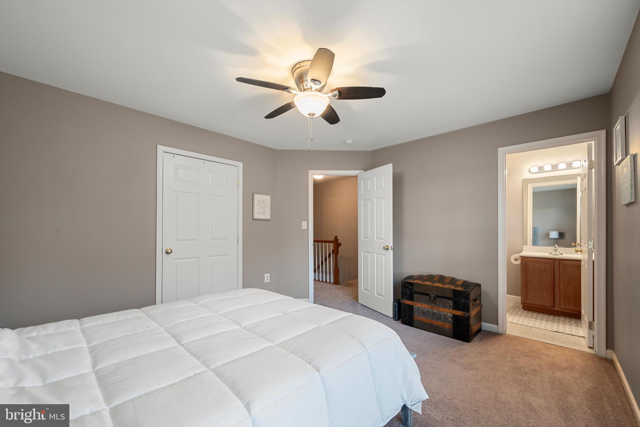 TOWNES AT EASTSIDE VILLG - Residential