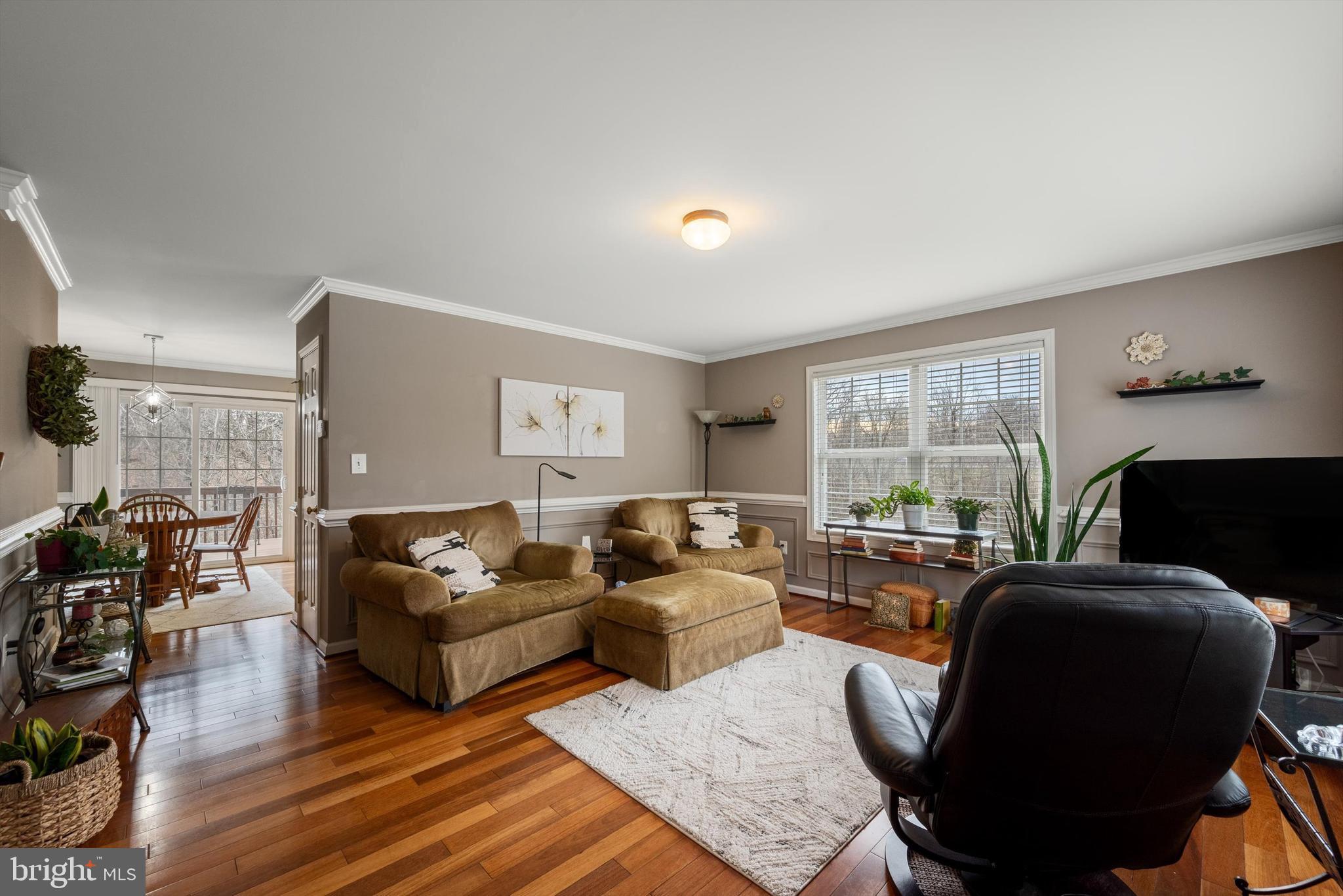 TOWNES AT EASTSIDE VILLG - Residential