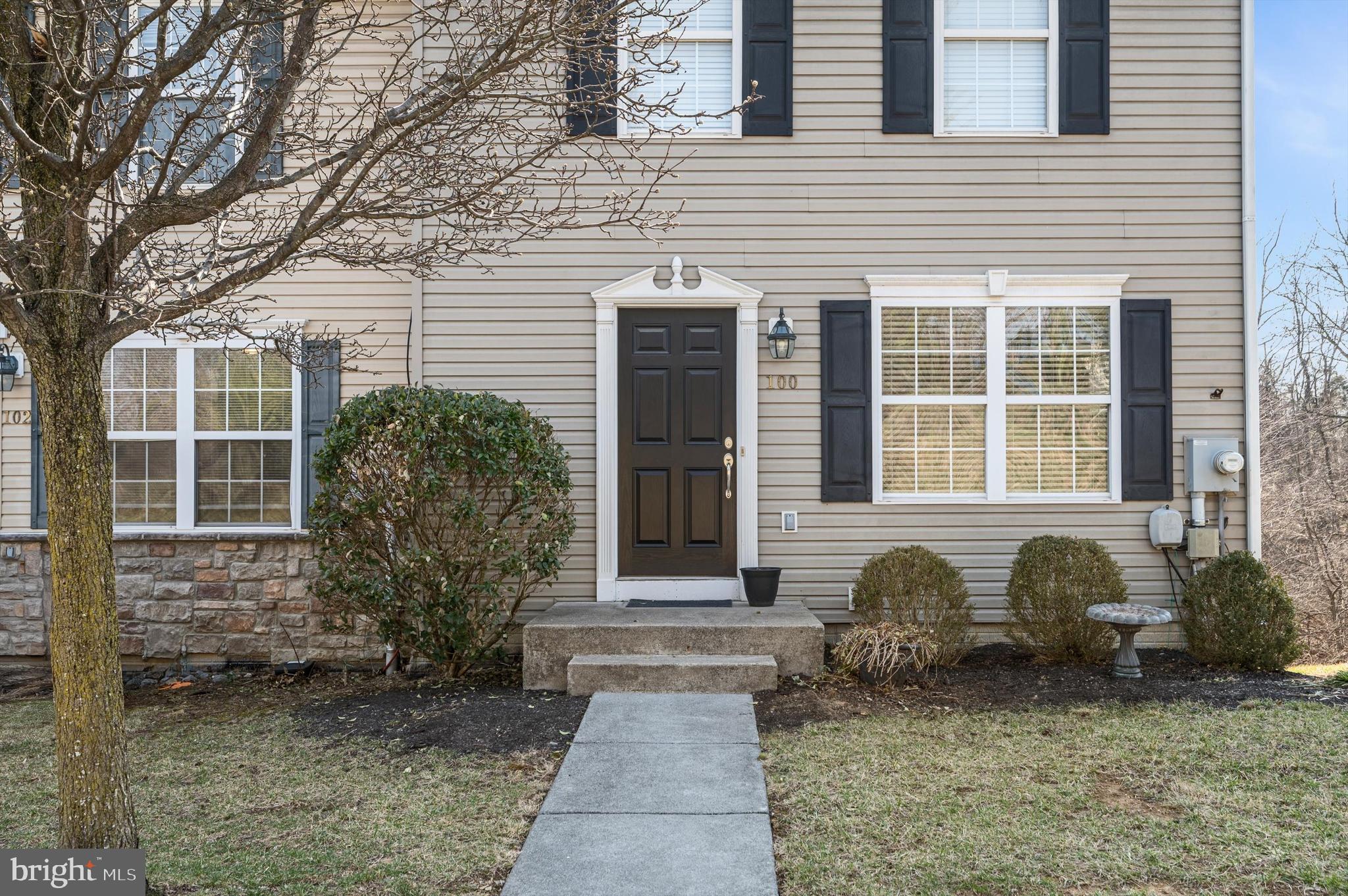 TOWNES AT EASTSIDE VILLG - Residential