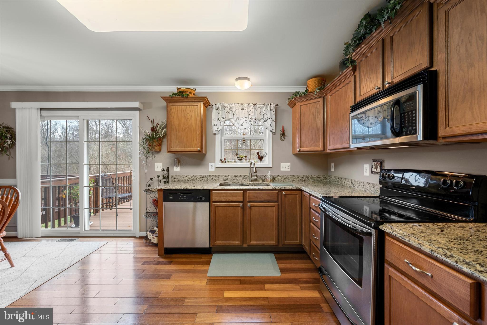 TOWNES AT EASTSIDE VILLG - Residential