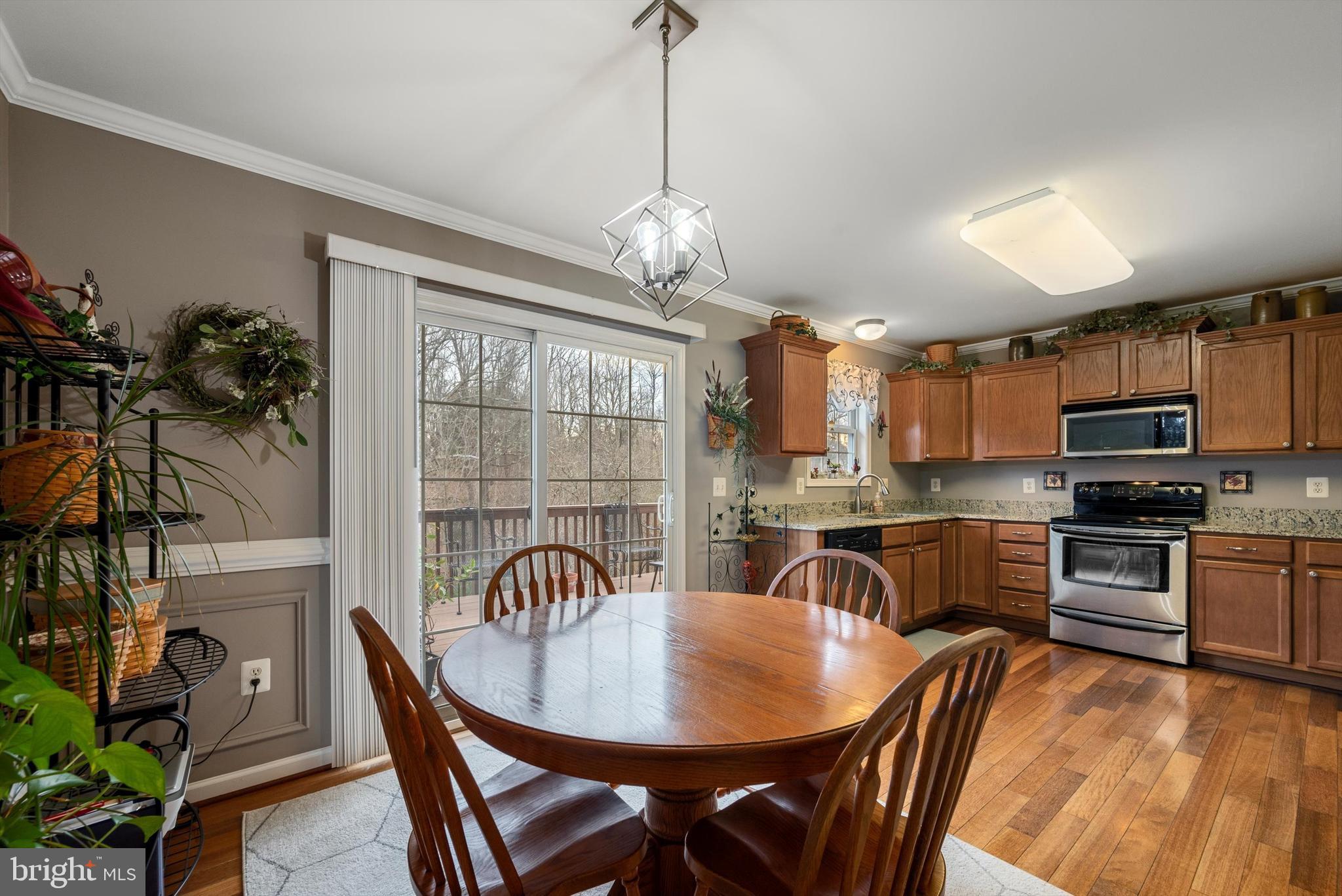 TOWNES AT EASTSIDE VILLG - Residential