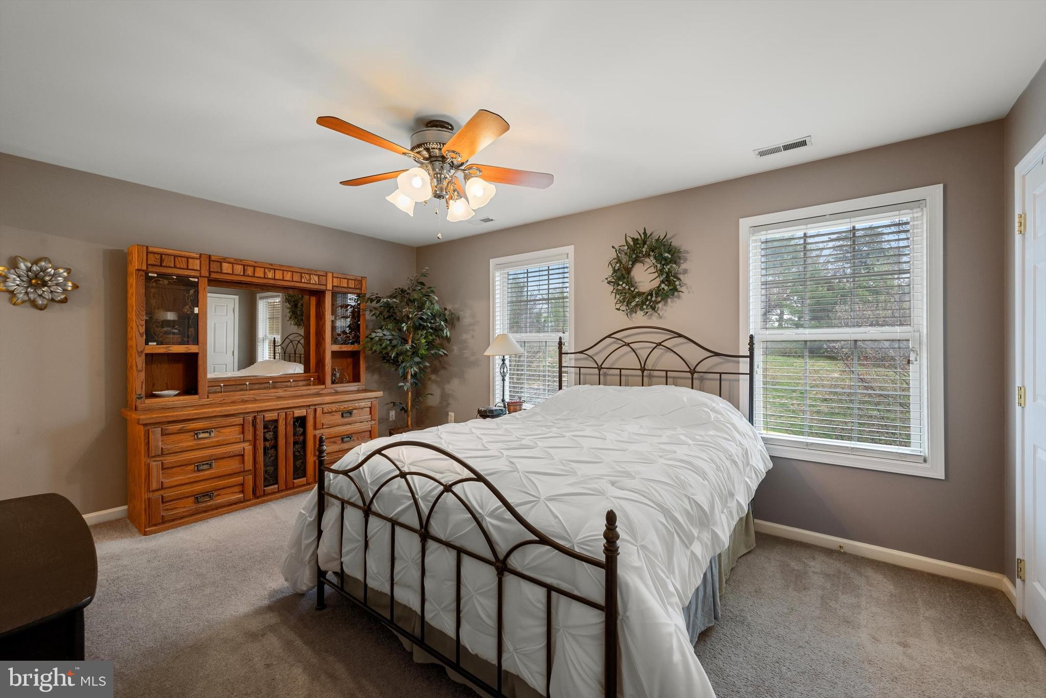 TOWNES AT EASTSIDE VILLG - Residential