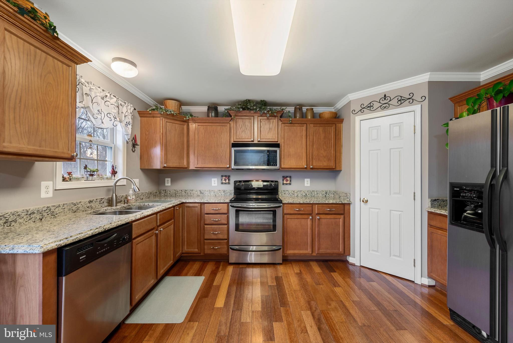 TOWNES AT EASTSIDE VILLG - Residential