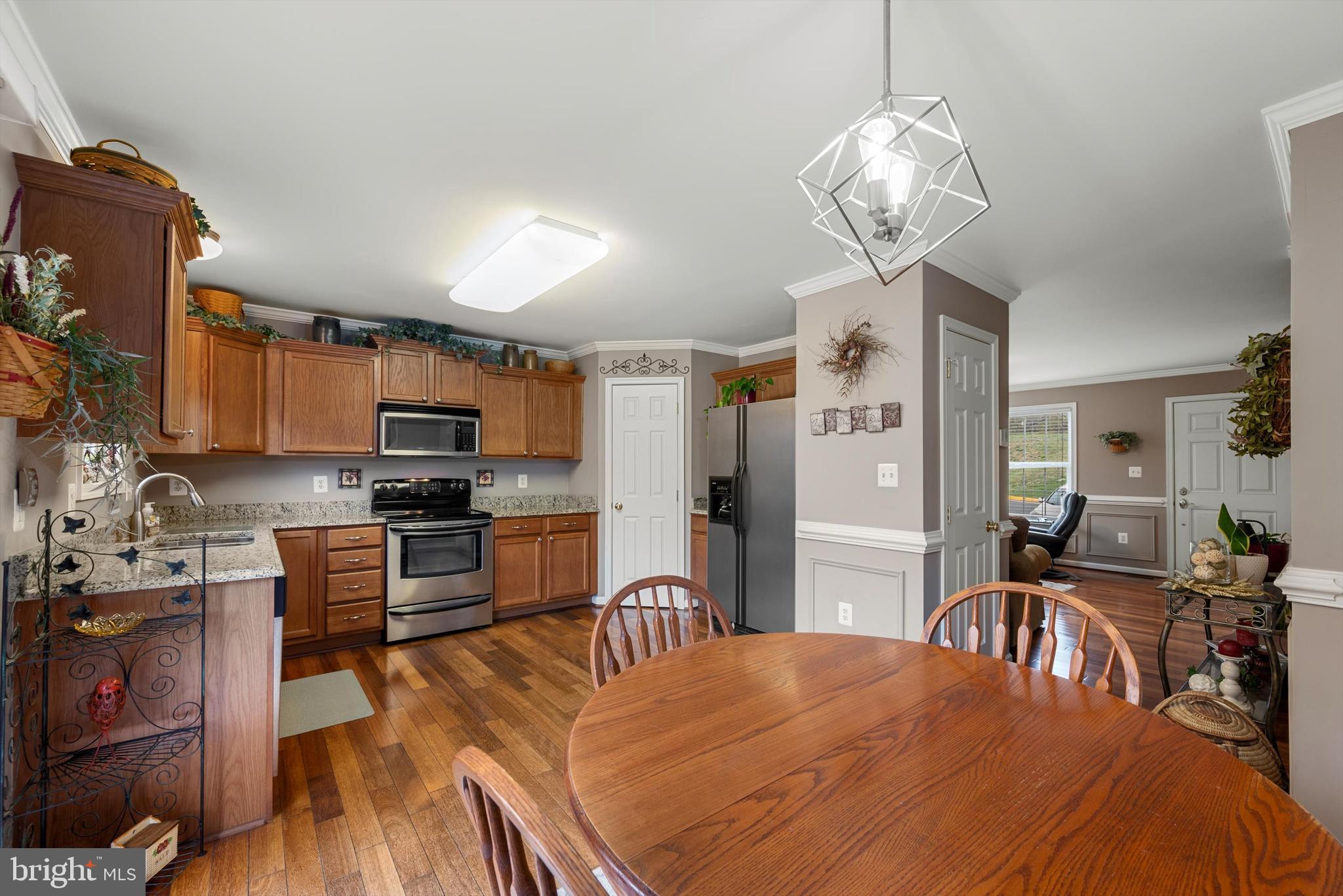 TOWNES AT EASTSIDE VILLG - Residential