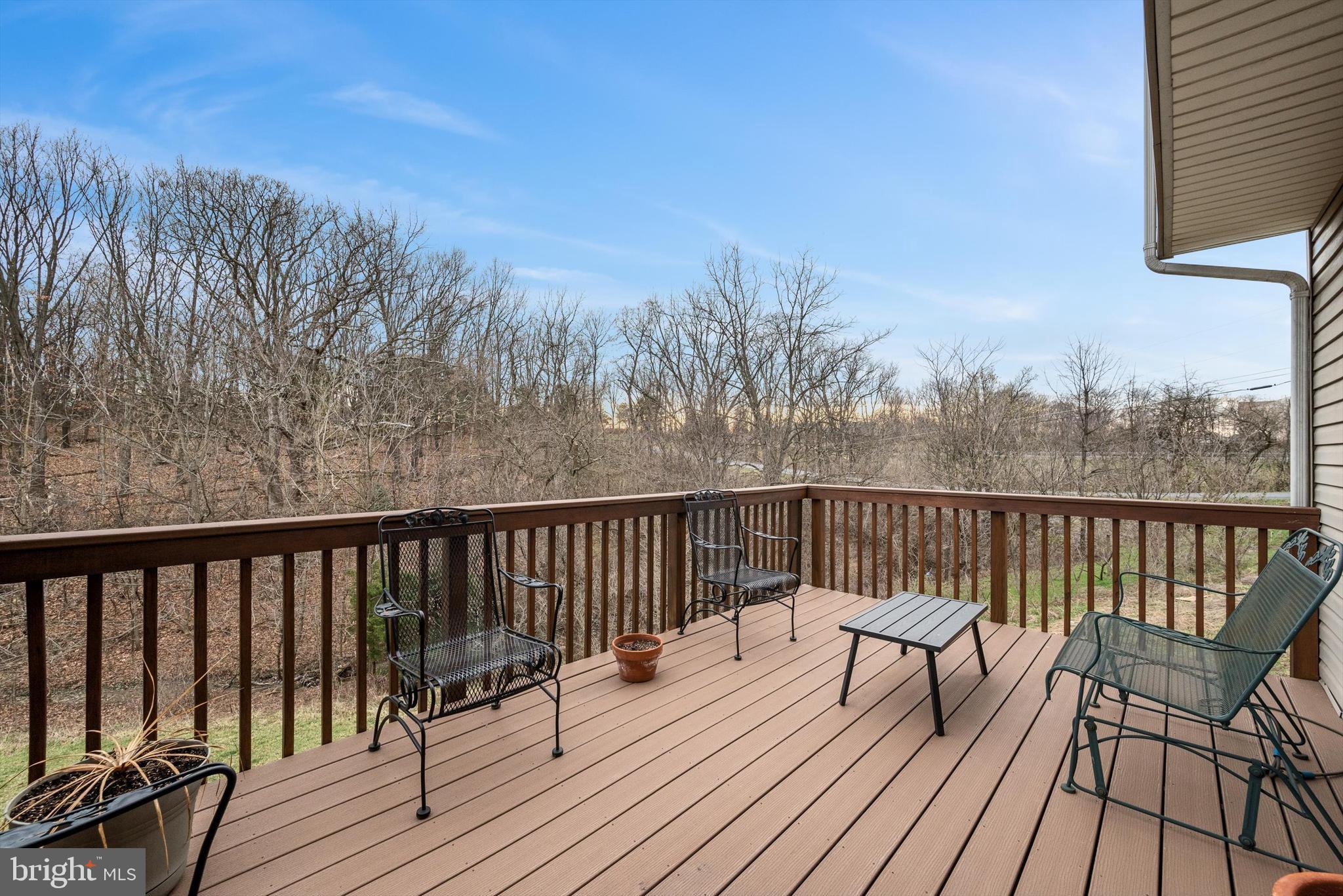 TOWNES AT EASTSIDE VILLG - Residential