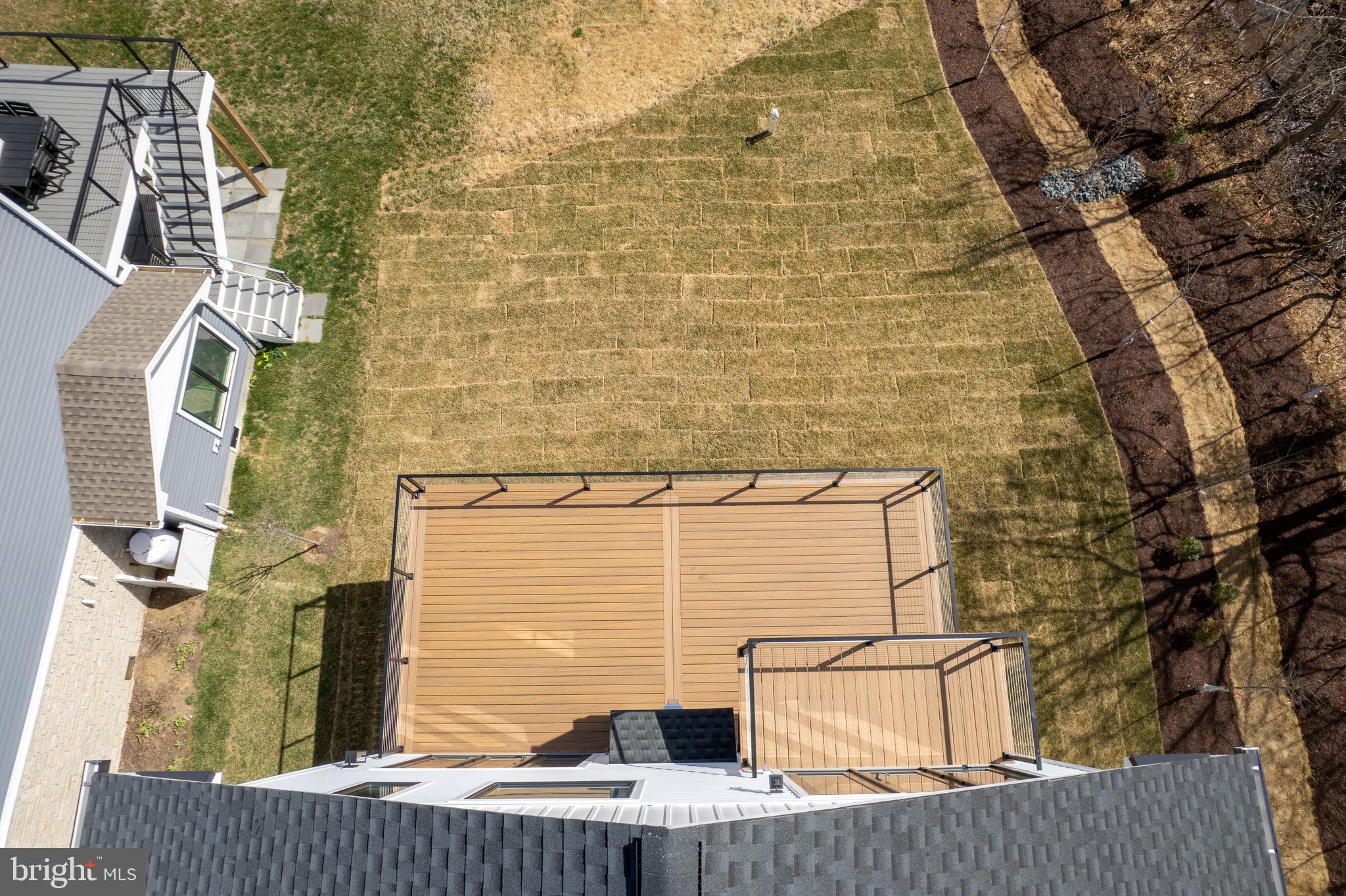 SELBY ON THE BAY - Residential