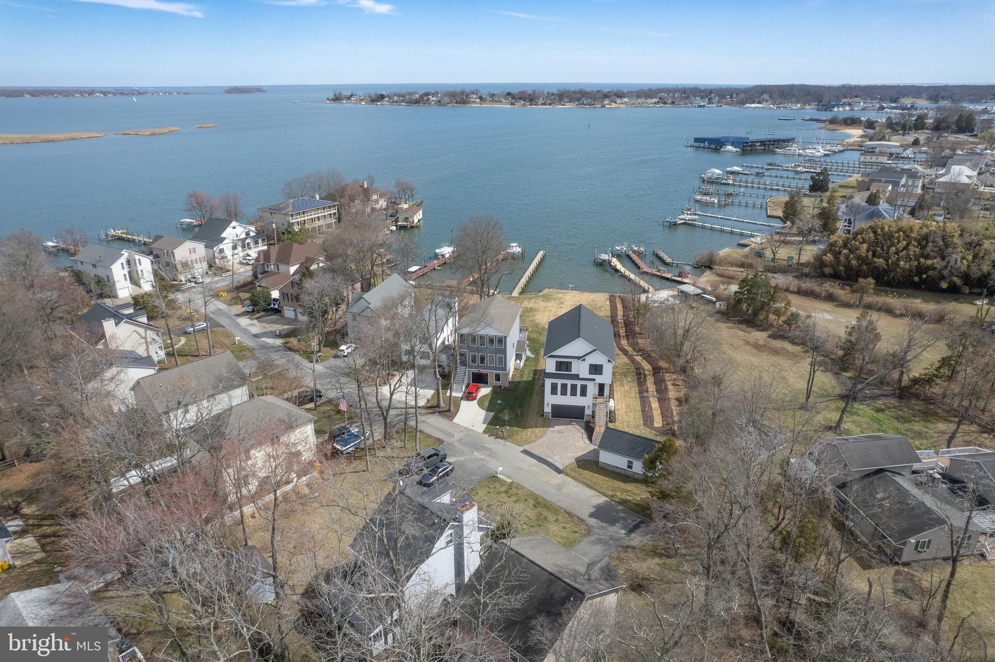 SELBY ON THE BAY - Residential