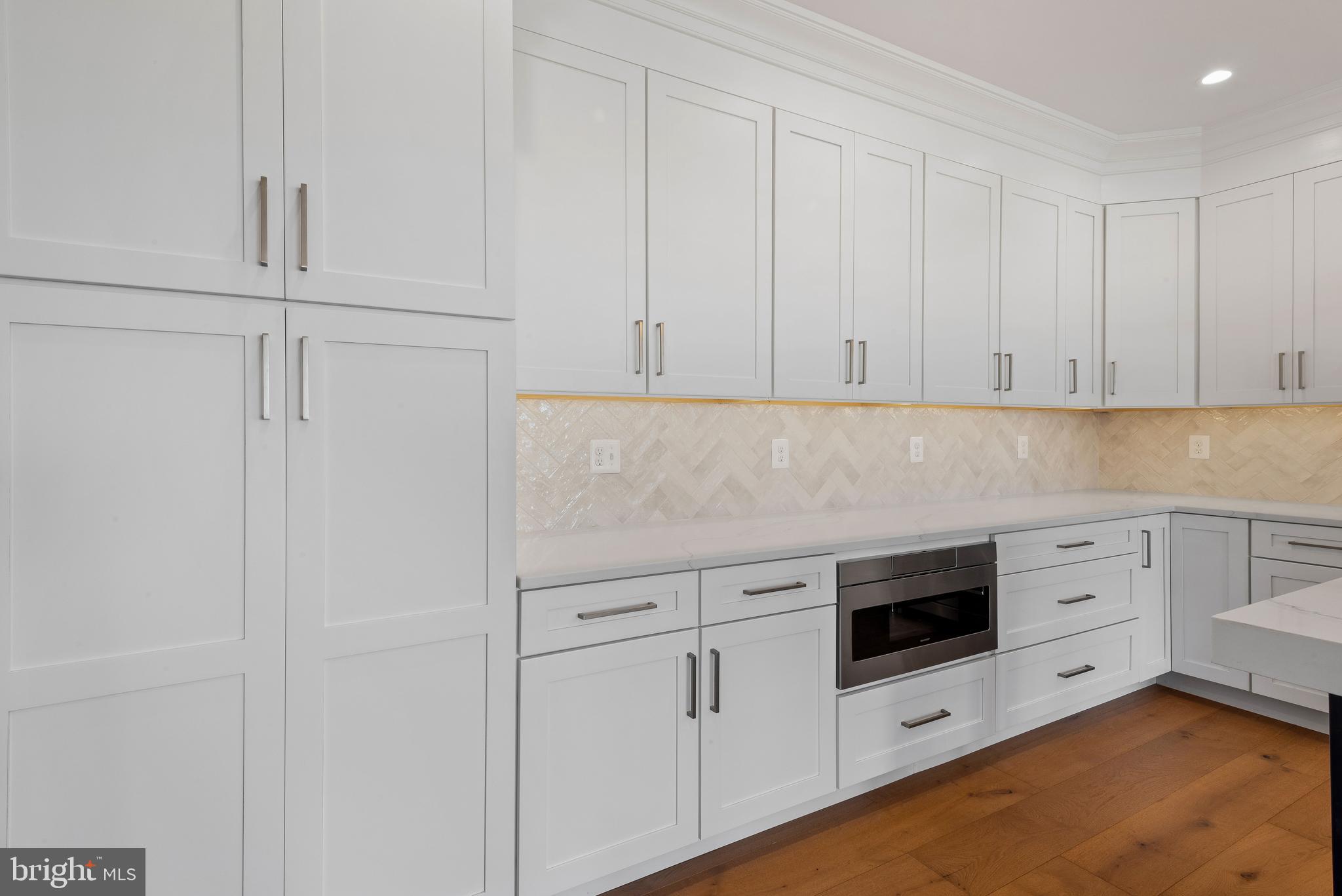 SELBY ON THE BAY - Residential