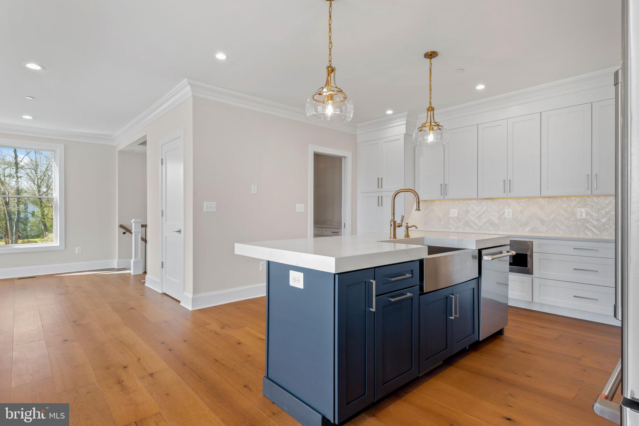 SELBY ON THE BAY - Residential