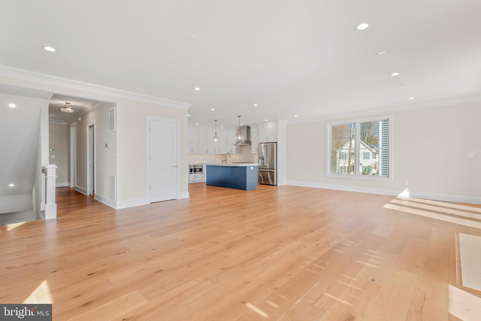 SELBY ON THE BAY - Residential