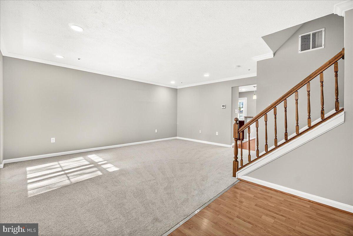 DAMASCUS VALLEY PARK - Residential