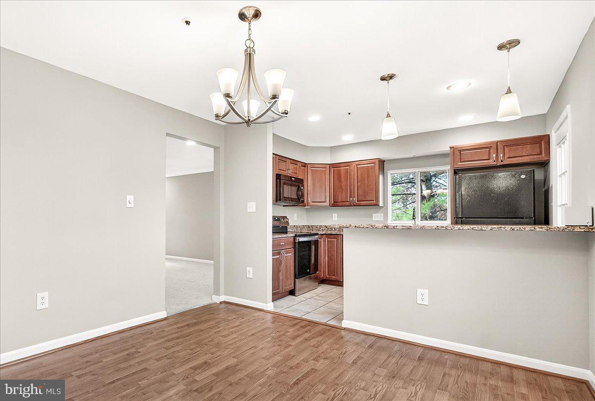 DAMASCUS VALLEY PARK - Residential