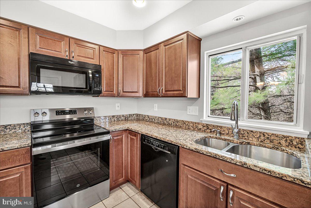 DAMASCUS VALLEY PARK - Residential