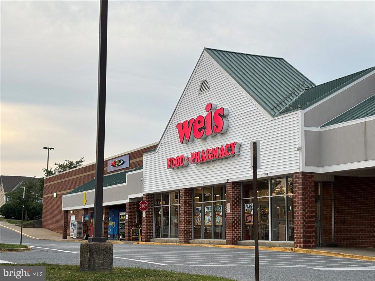 DAMASCUS VALLEY PARK - Residential