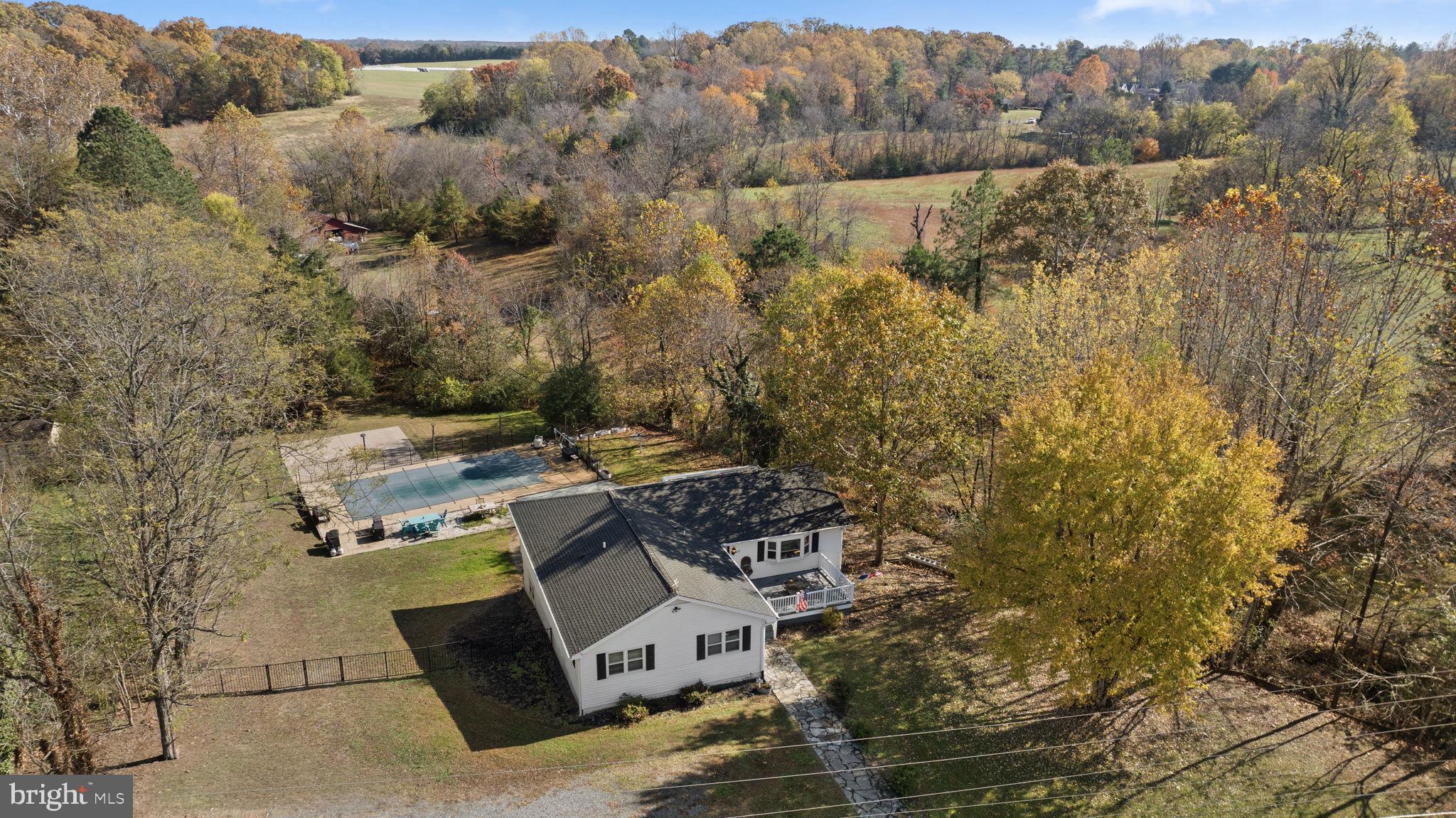 TOWN OF LOUISA - Residential