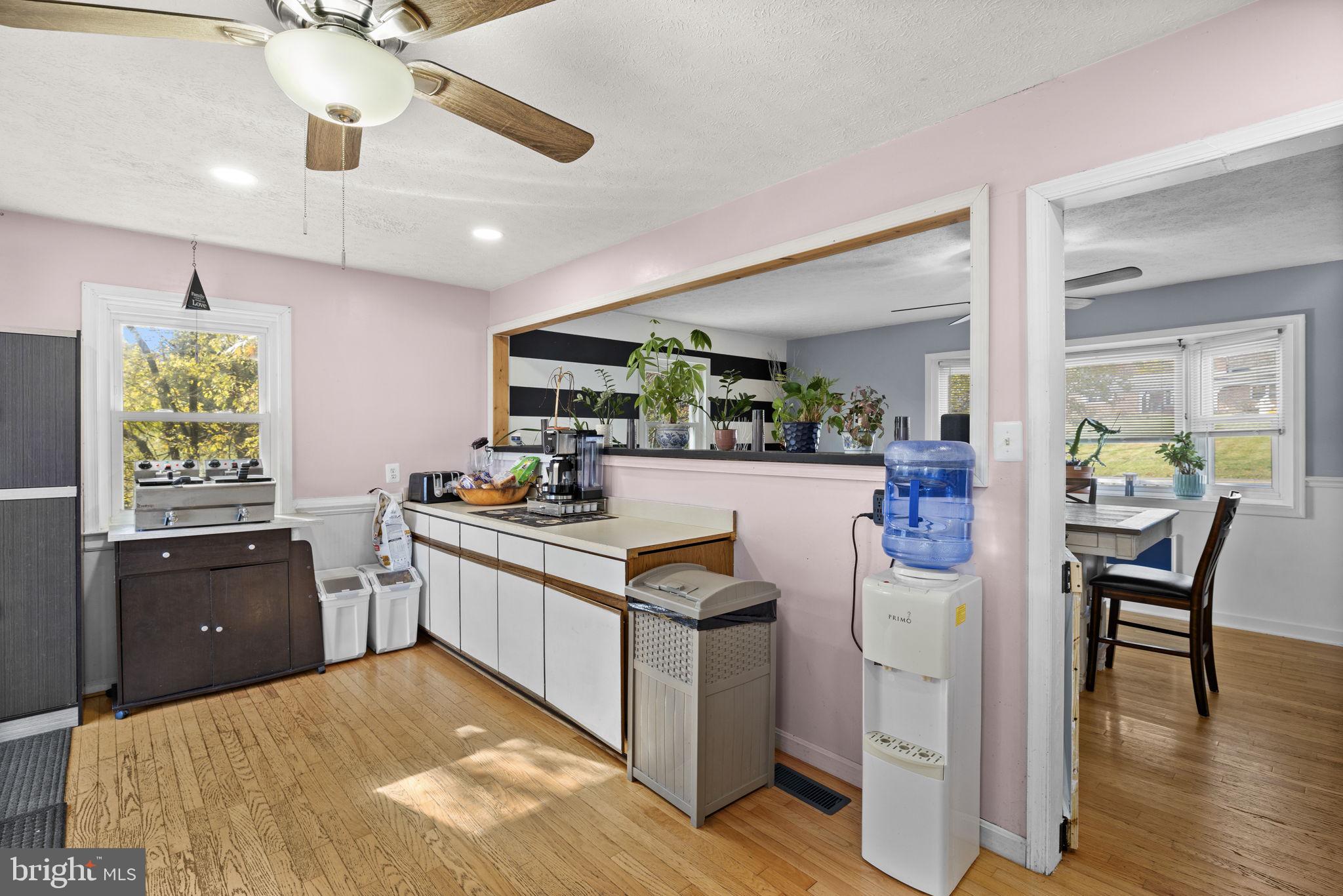 TOWN OF LOUISA - Residential