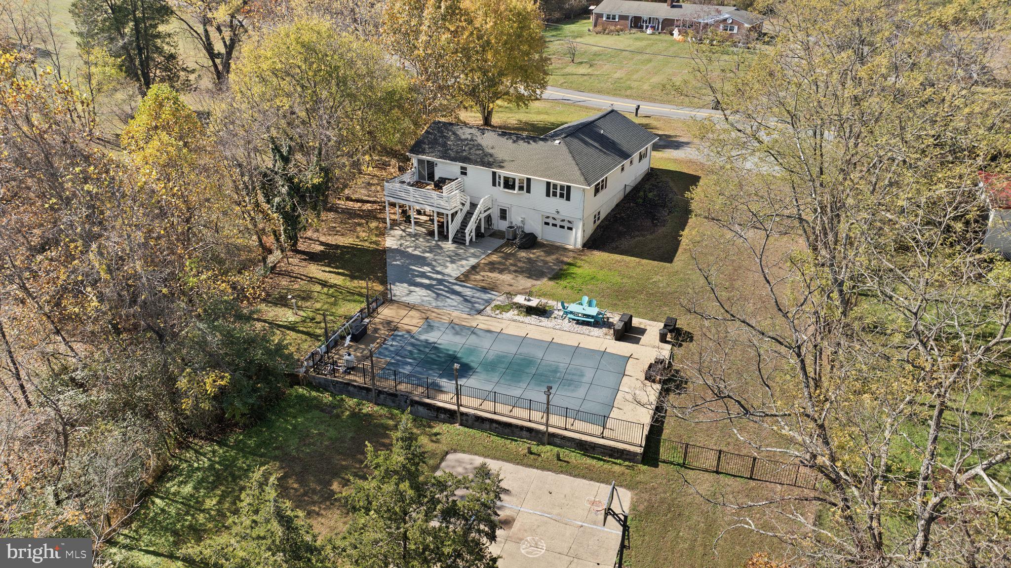217 ELLISVILLE DRIVE