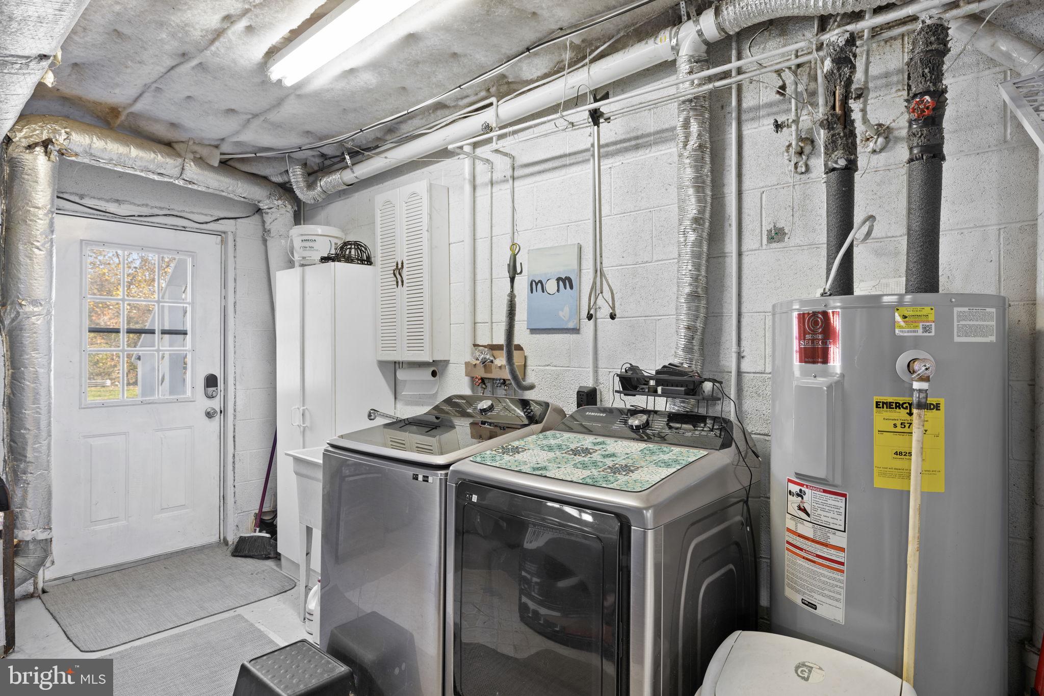 TOWN OF LOUISA - Residential