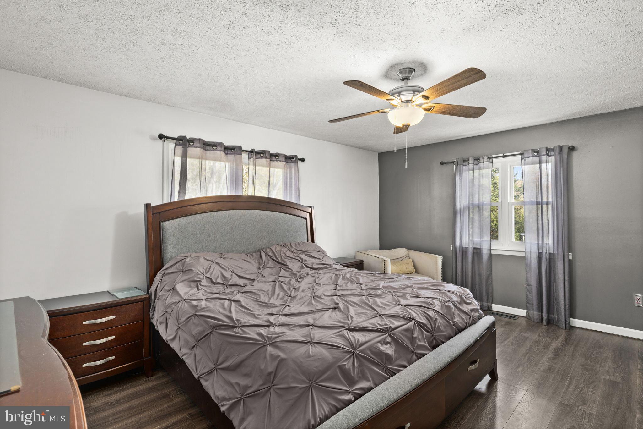 TOWN OF LOUISA - Residential