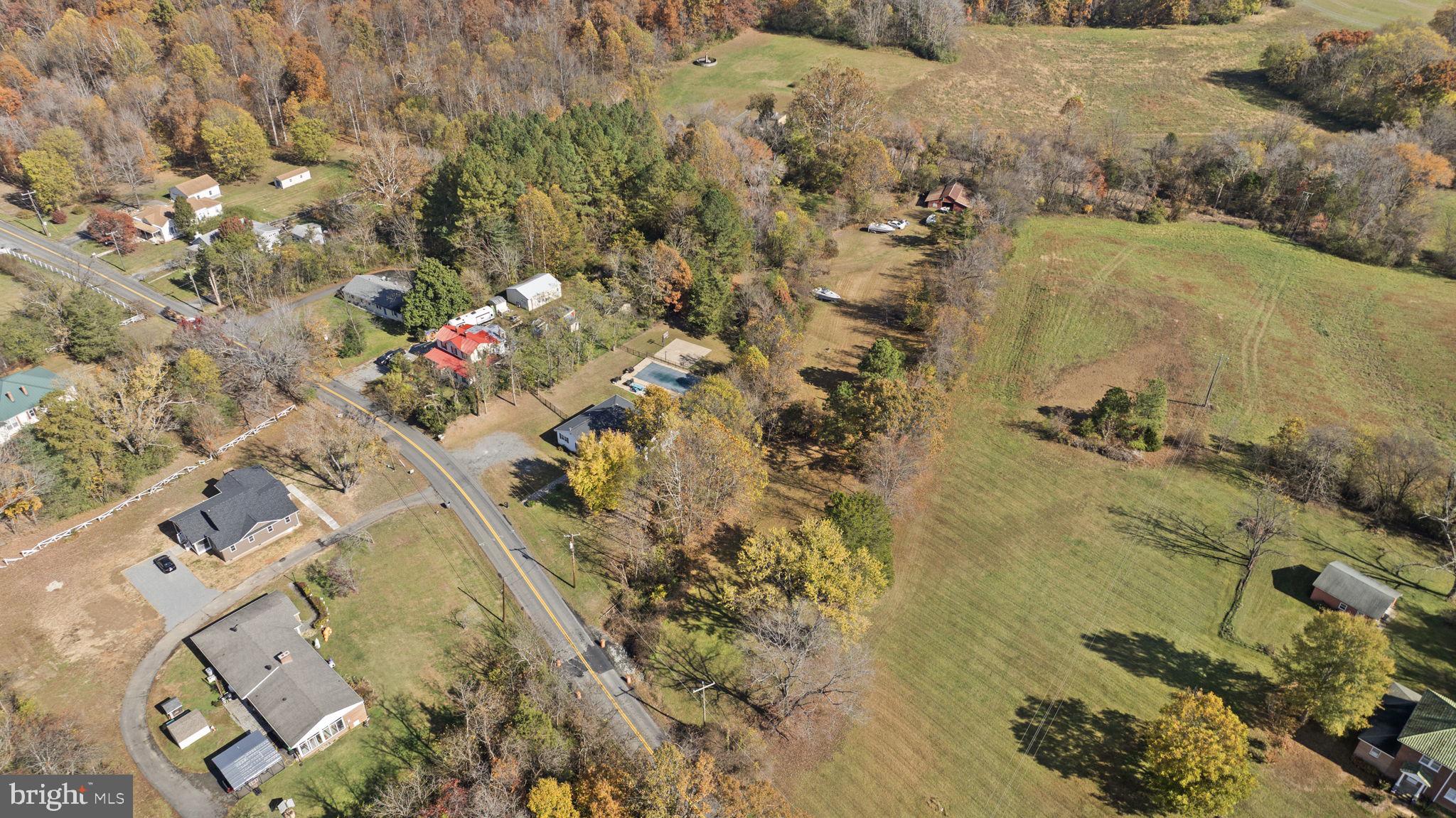 TOWN OF LOUISA - Residential