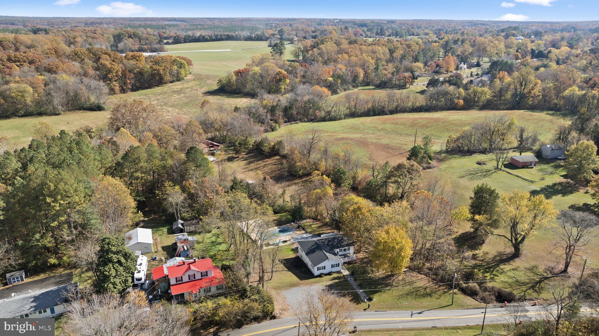 TOWN OF LOUISA - Residential