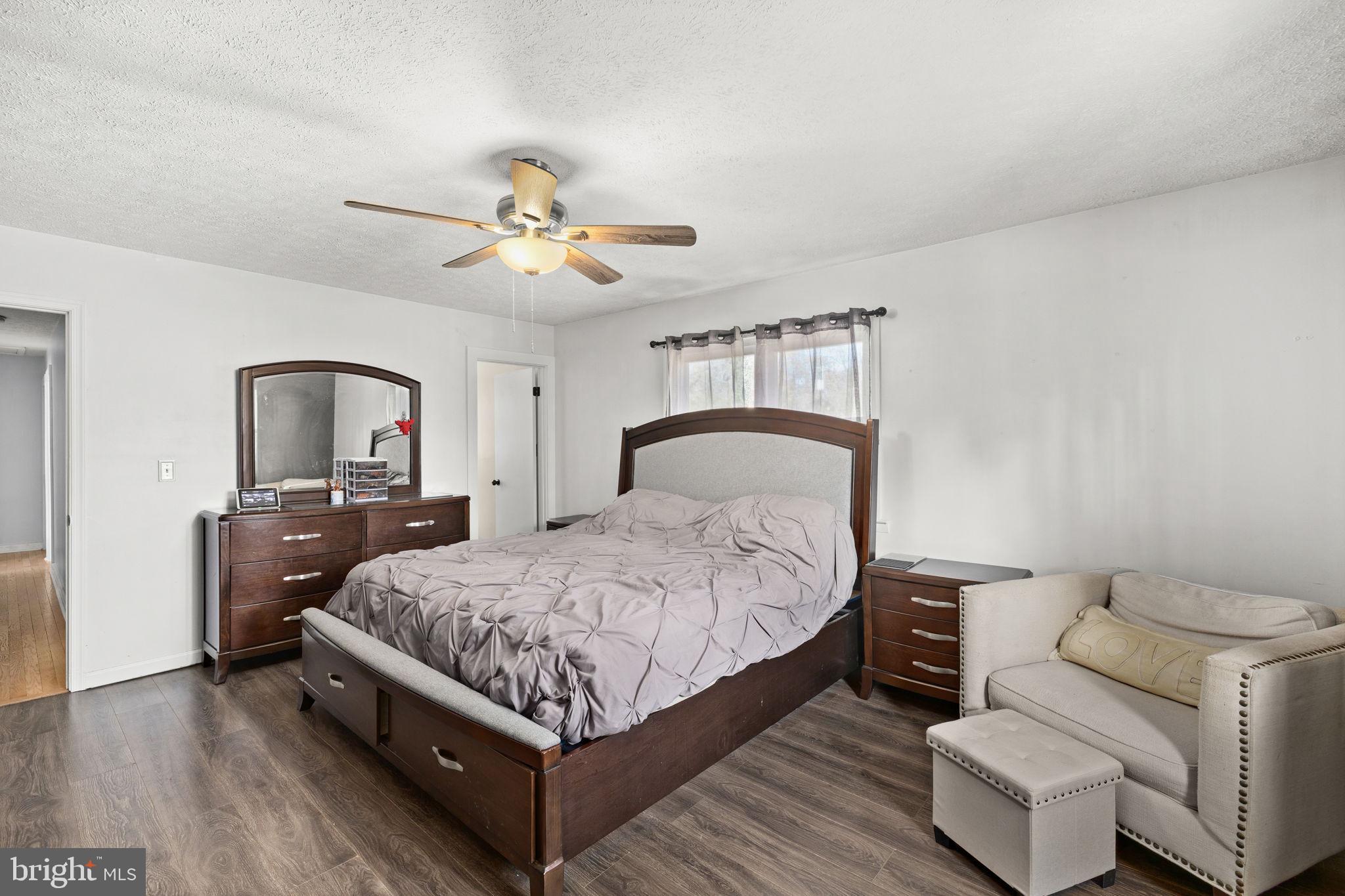 TOWN OF LOUISA - Residential