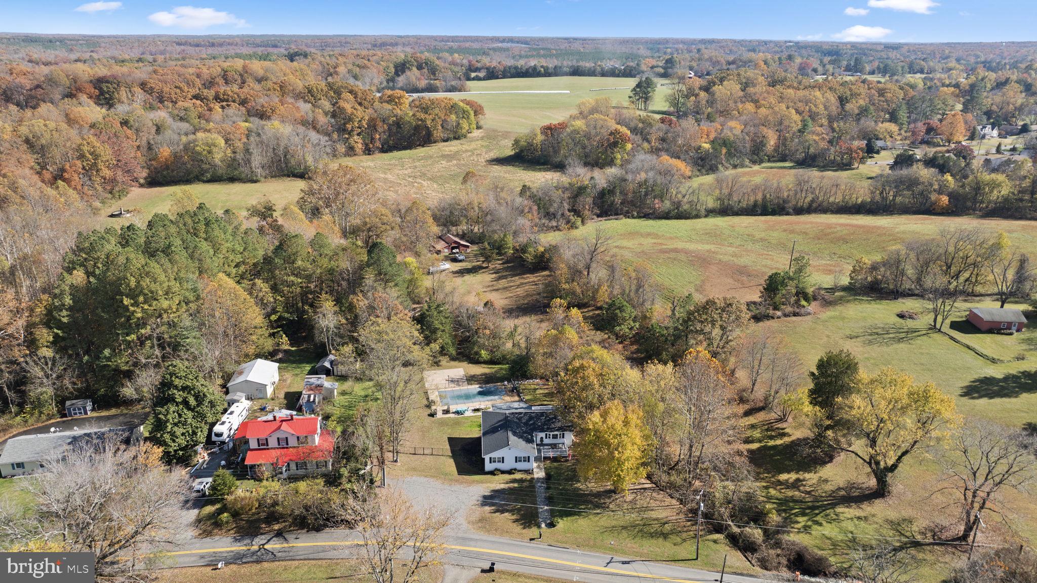 TOWN OF LOUISA - Residential