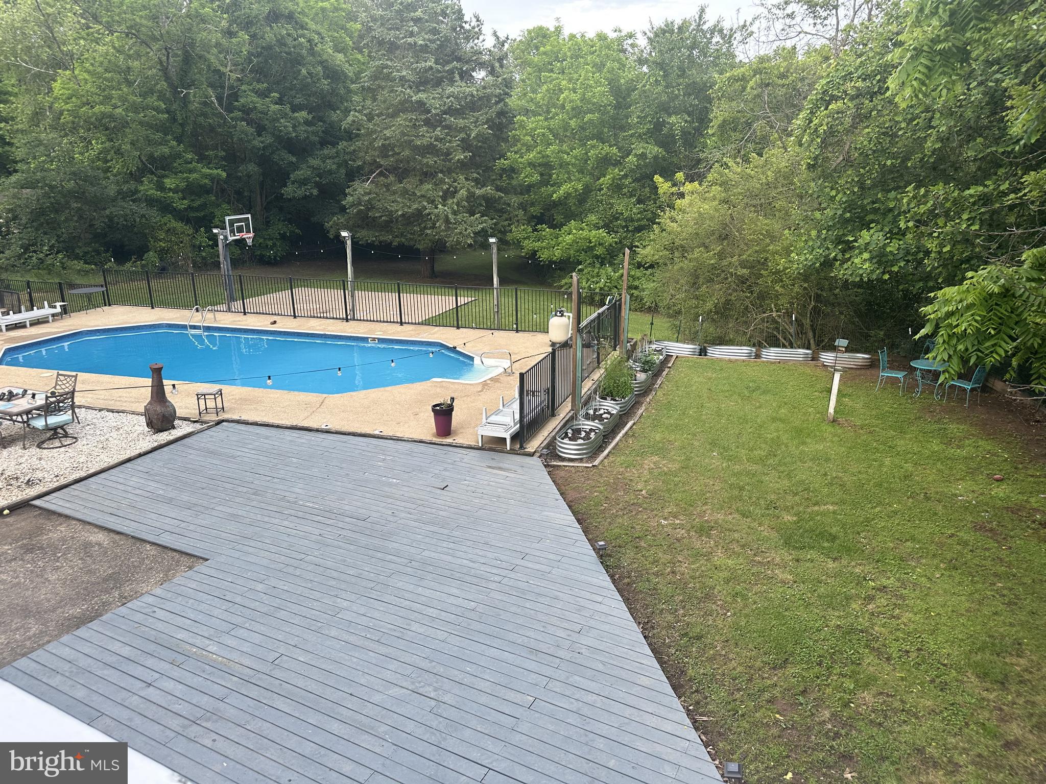 217 ELLISVILLE DRIVE