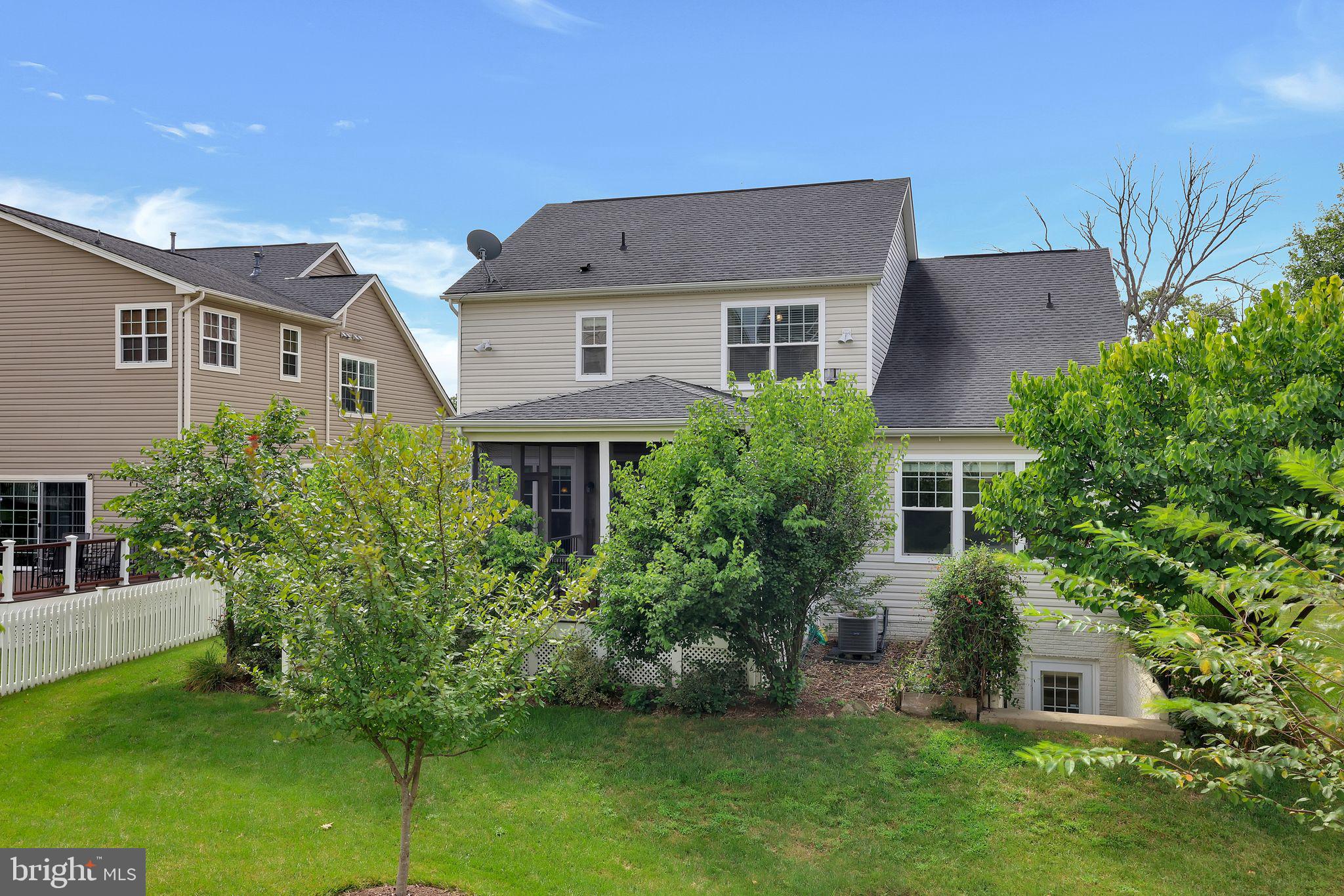 20997 POTOMAC TRAIL CIRCLE