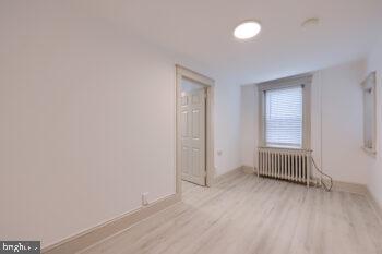 STADIUM DISTRICT - Residential Lease