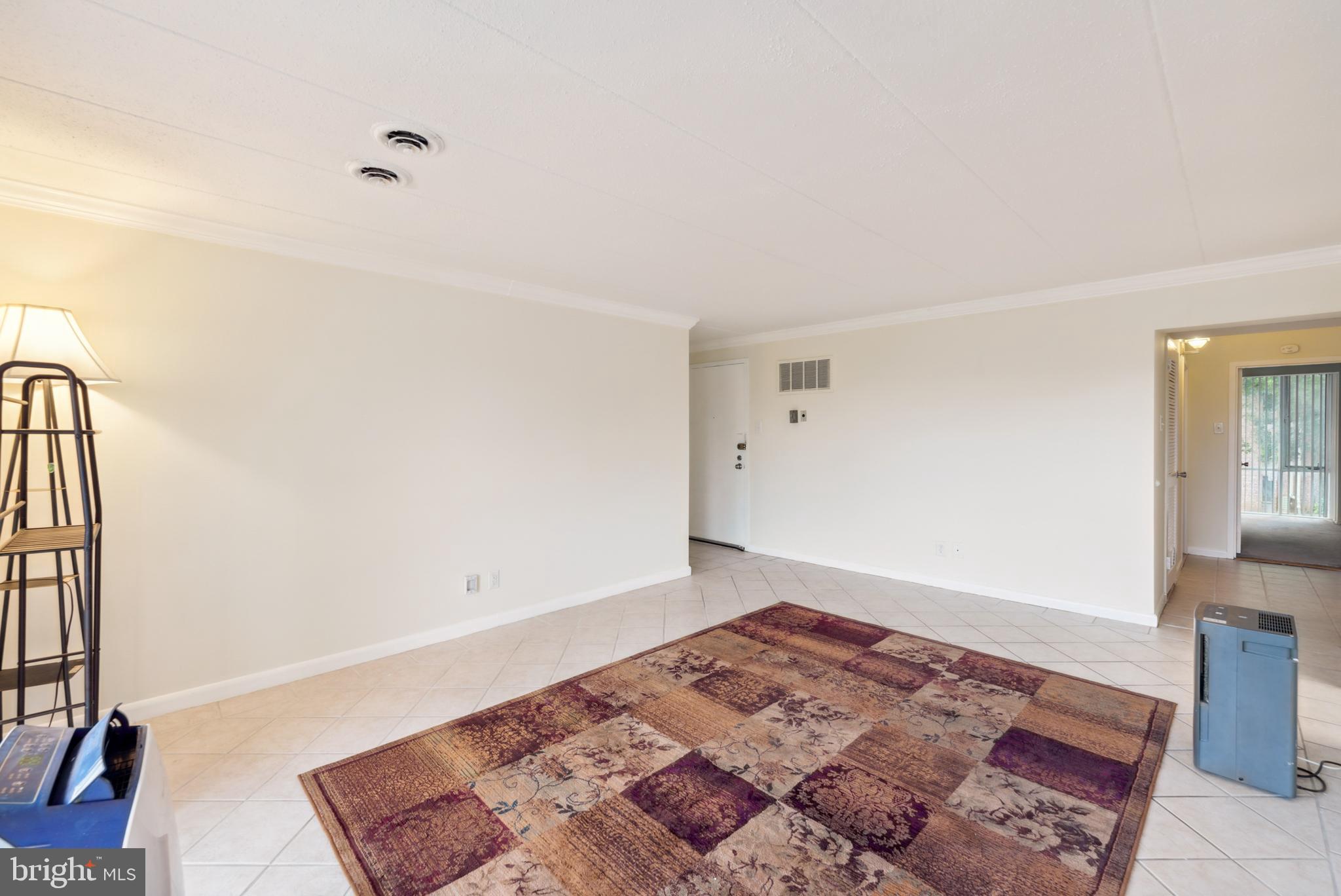 HUNTINGTON CLUB - Residential