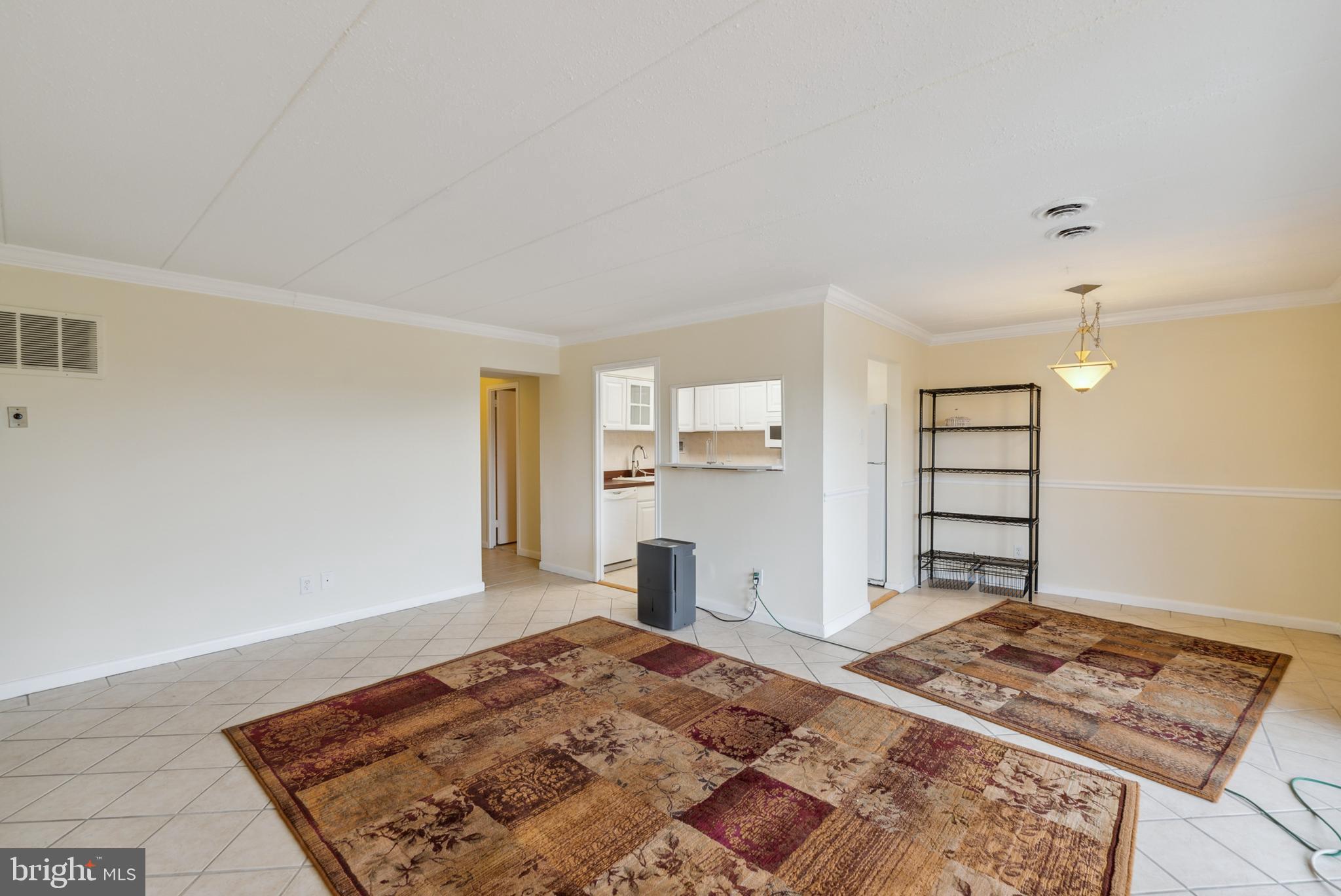 HUNTINGTON CLUB - Residential